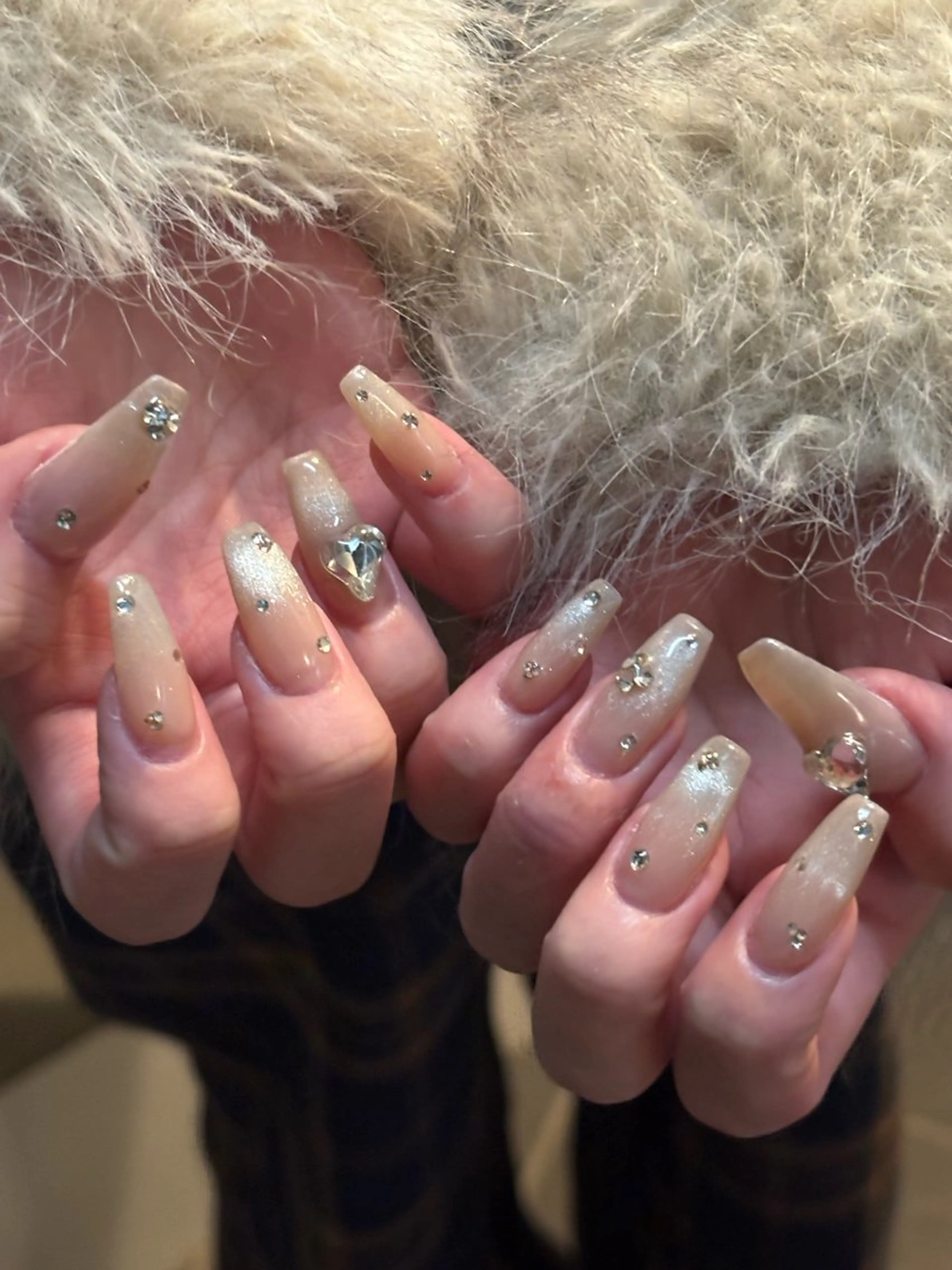 ネイル ハンドネイル 🪐富島彩夏 /海外nail🪐のネイルデザイン