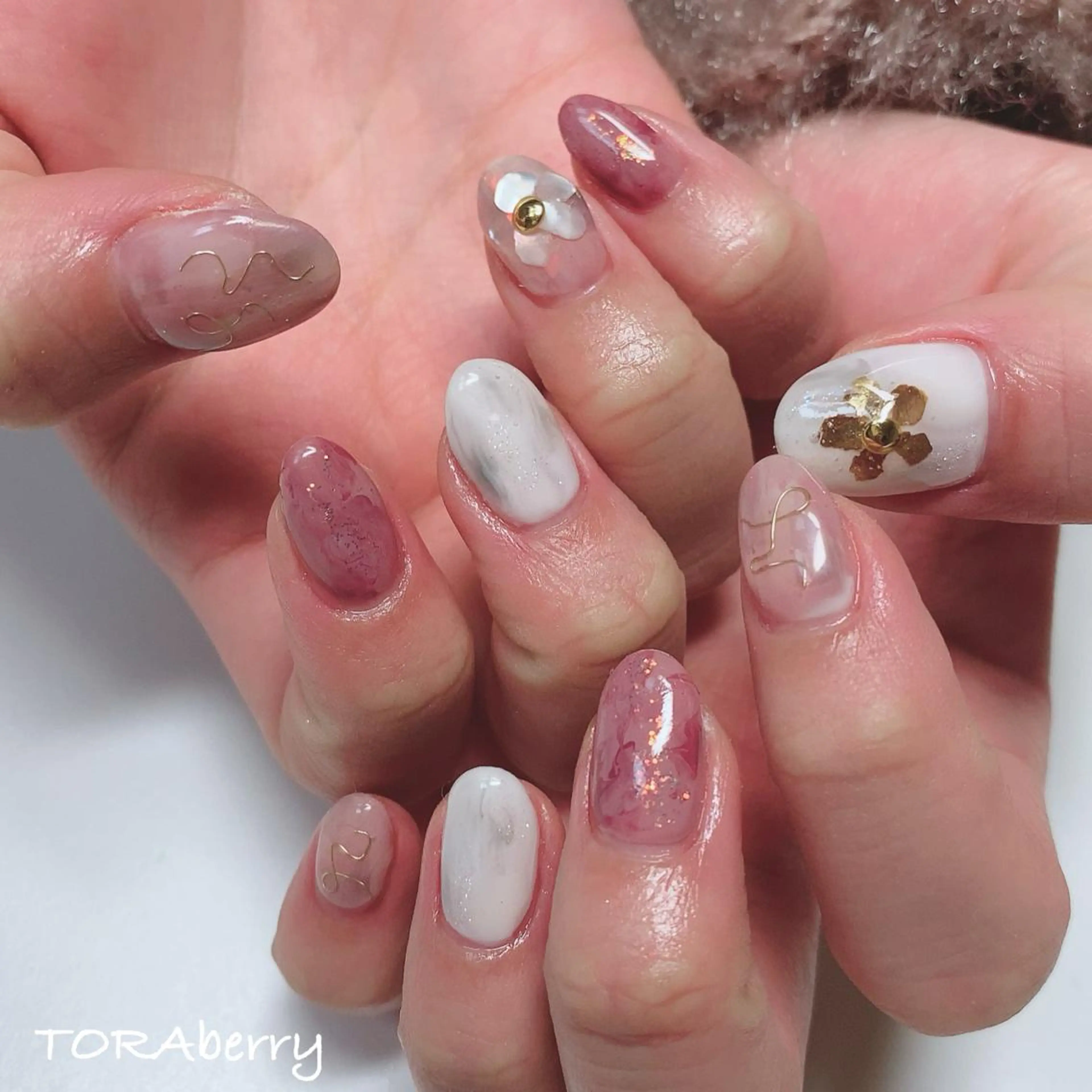 ネイル ネイリスト なつみのネイルデザイン