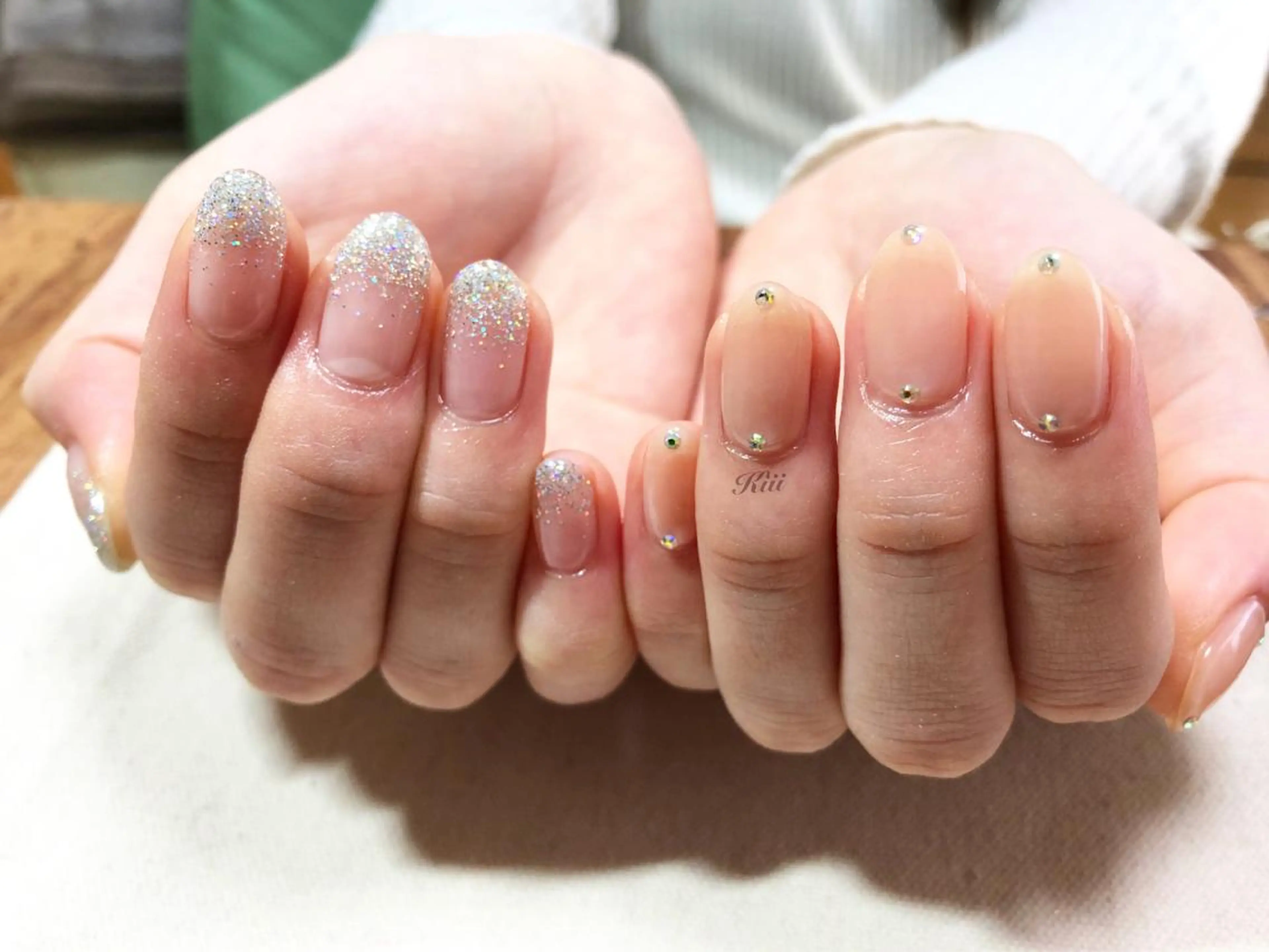 ネイル ハンドネイル フットネイル kiii.__ ✴︎*のネイルデザイン