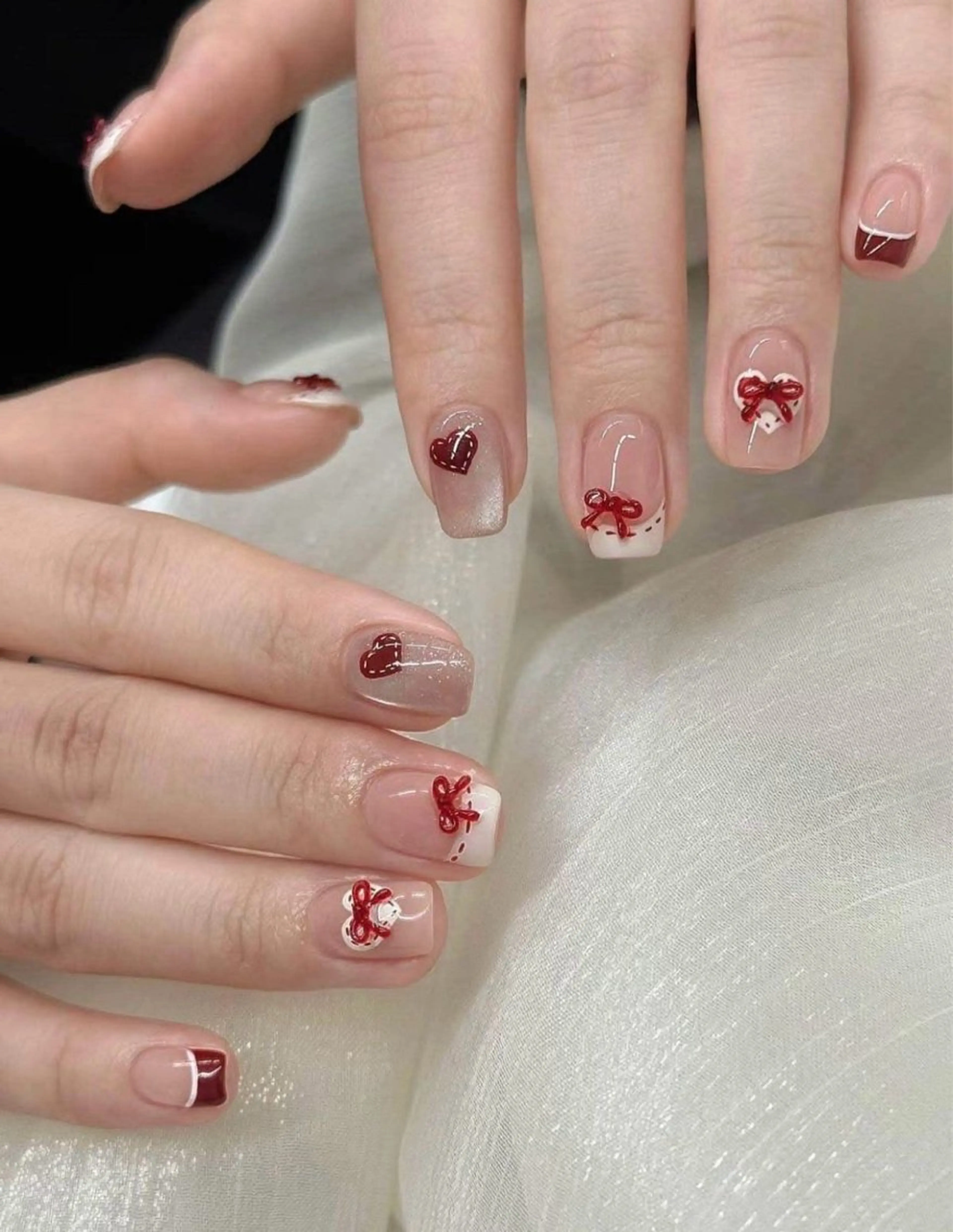 ネイル 長さ出し フレンチネイル グラデーション 卒業式 マグネットネイル MIHANA NAILのネイルデザイン