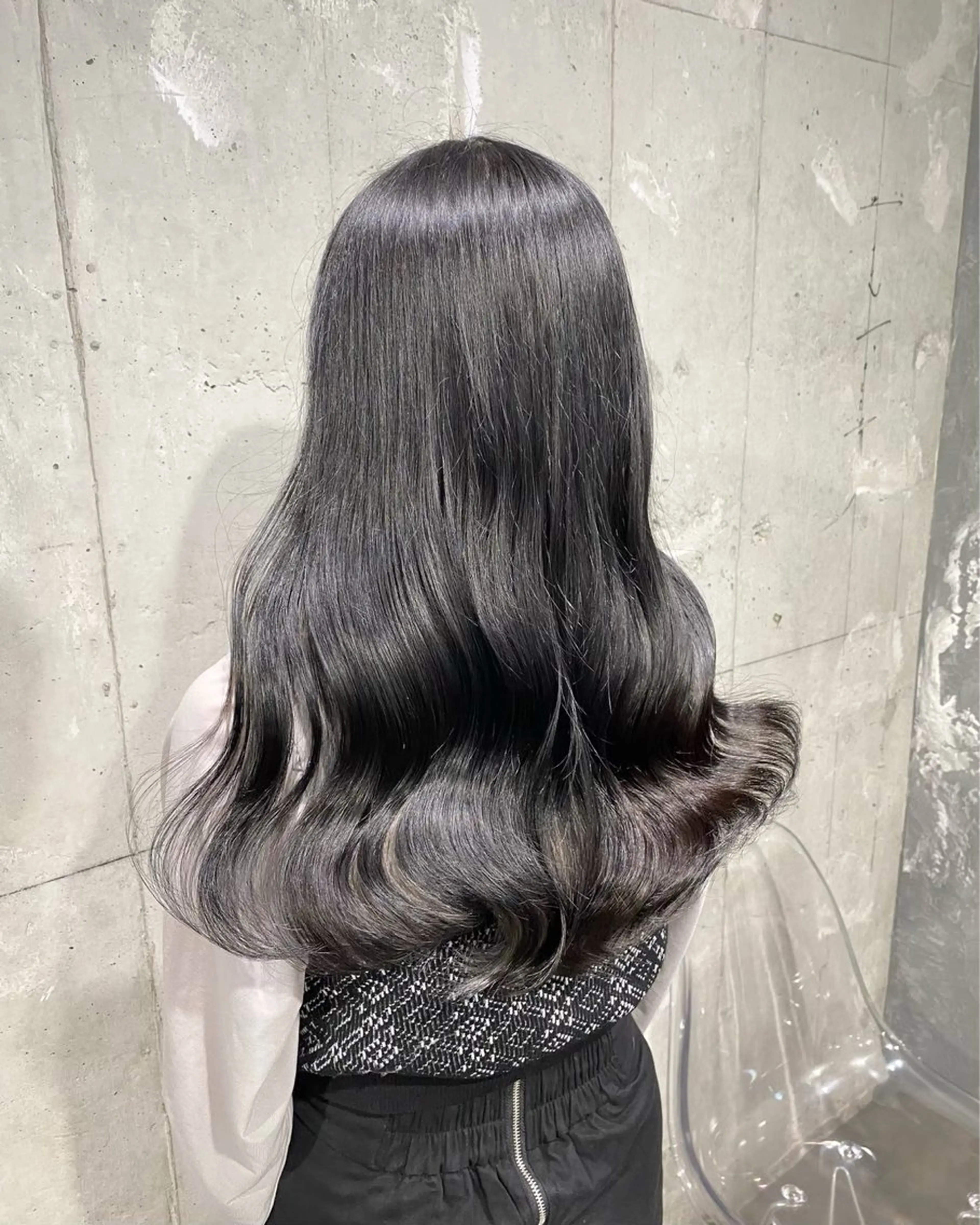 セミロング カラー 💖似合わせカラー レイヤー💖ブリーチのヘアスタイル