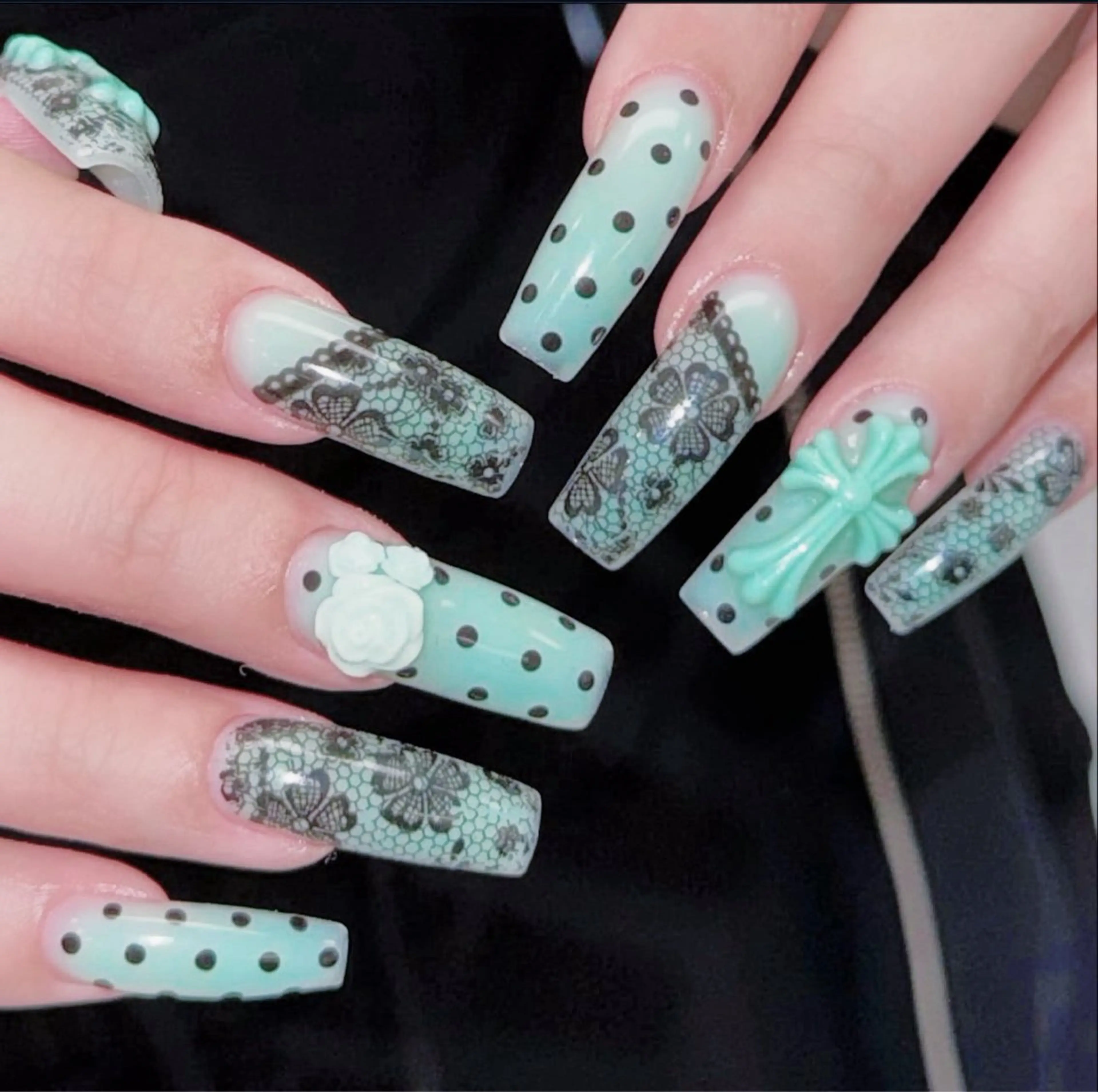 ネイル Mi nailsのネイルデザイン