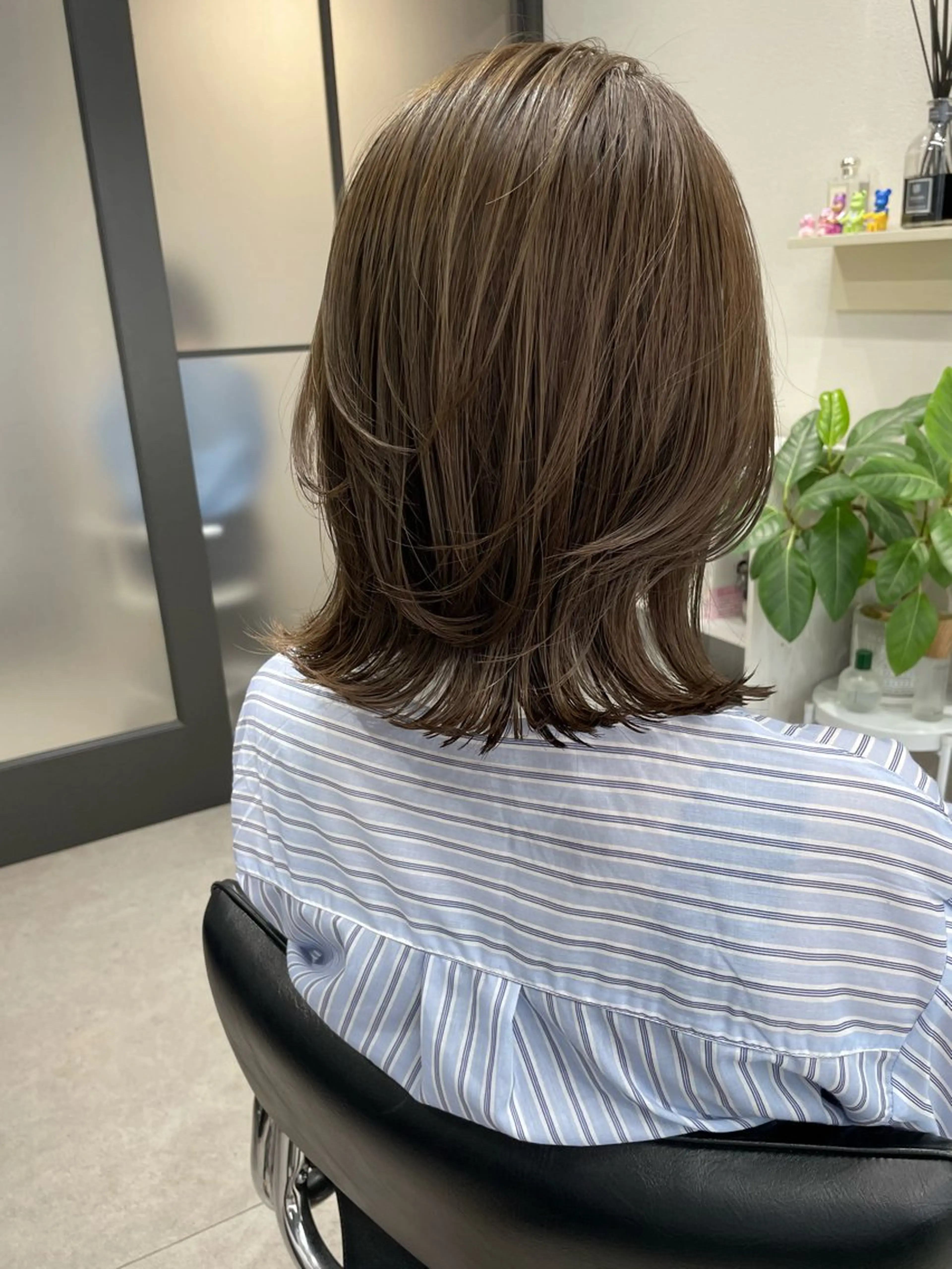 ミディアム カラー カット ヘアカラー トリートメント 髪質改善will hairdesignのヘアスタイル