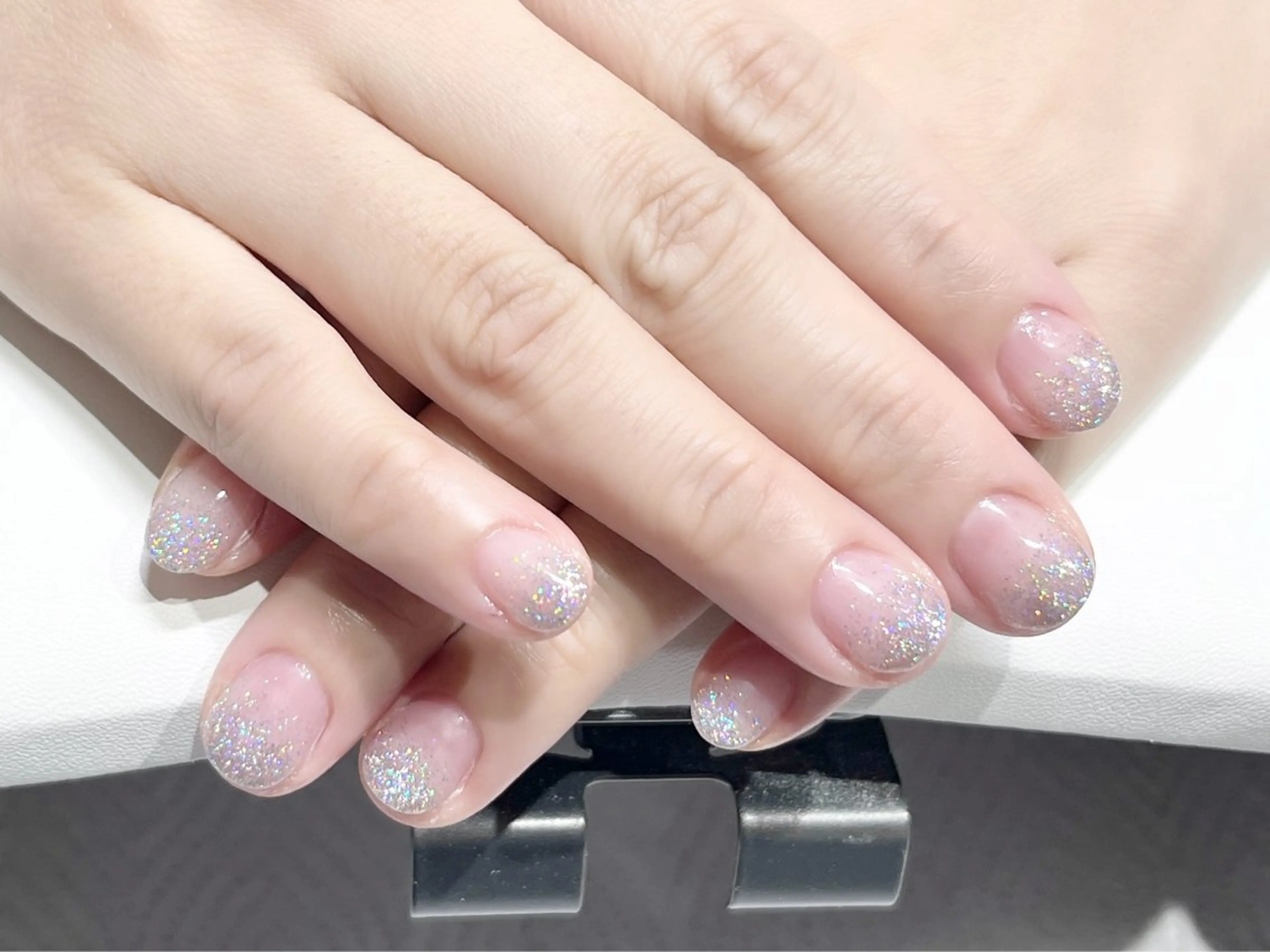 ネイル フラッシュネイル グラデーション ラメ(グリッター) ラメグラデーション ハンドネイル Belle Fleuve ASUのネイルデザイン