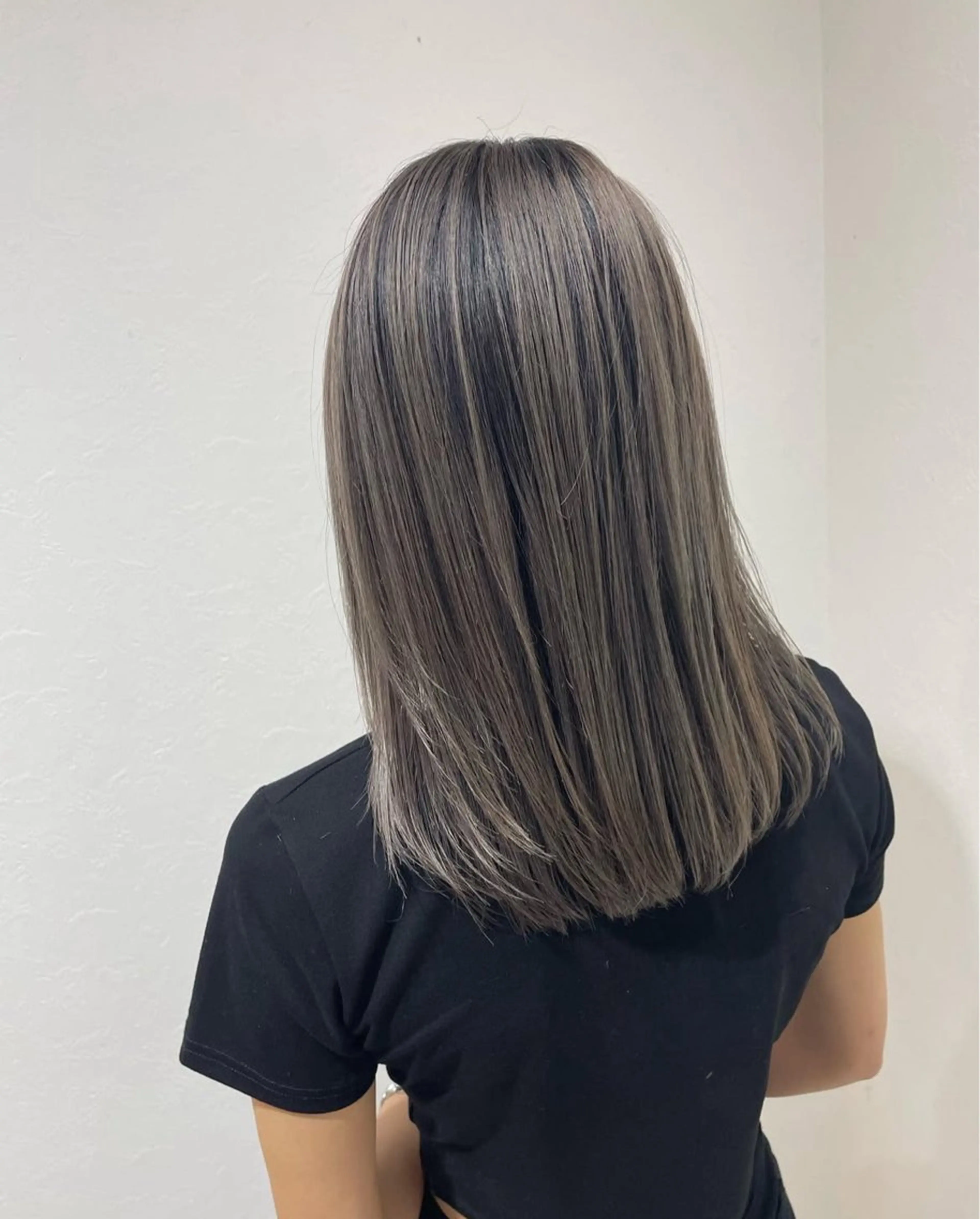 ロング カラー Rune シュトウダイチのヘアスタイル