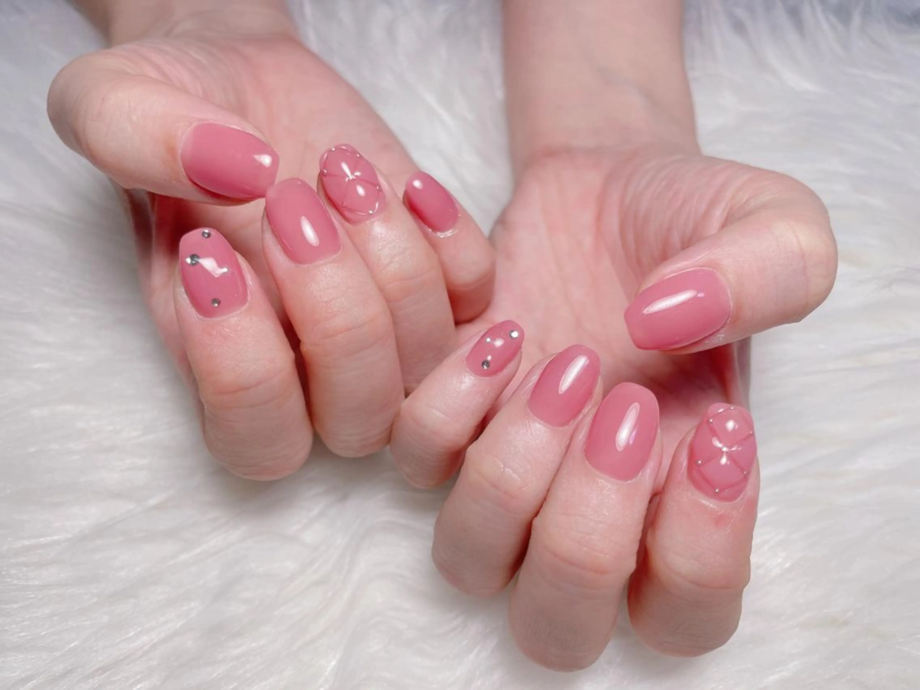 ネイル MiKi Nai池袋 長さだし得意のネイルデザイン