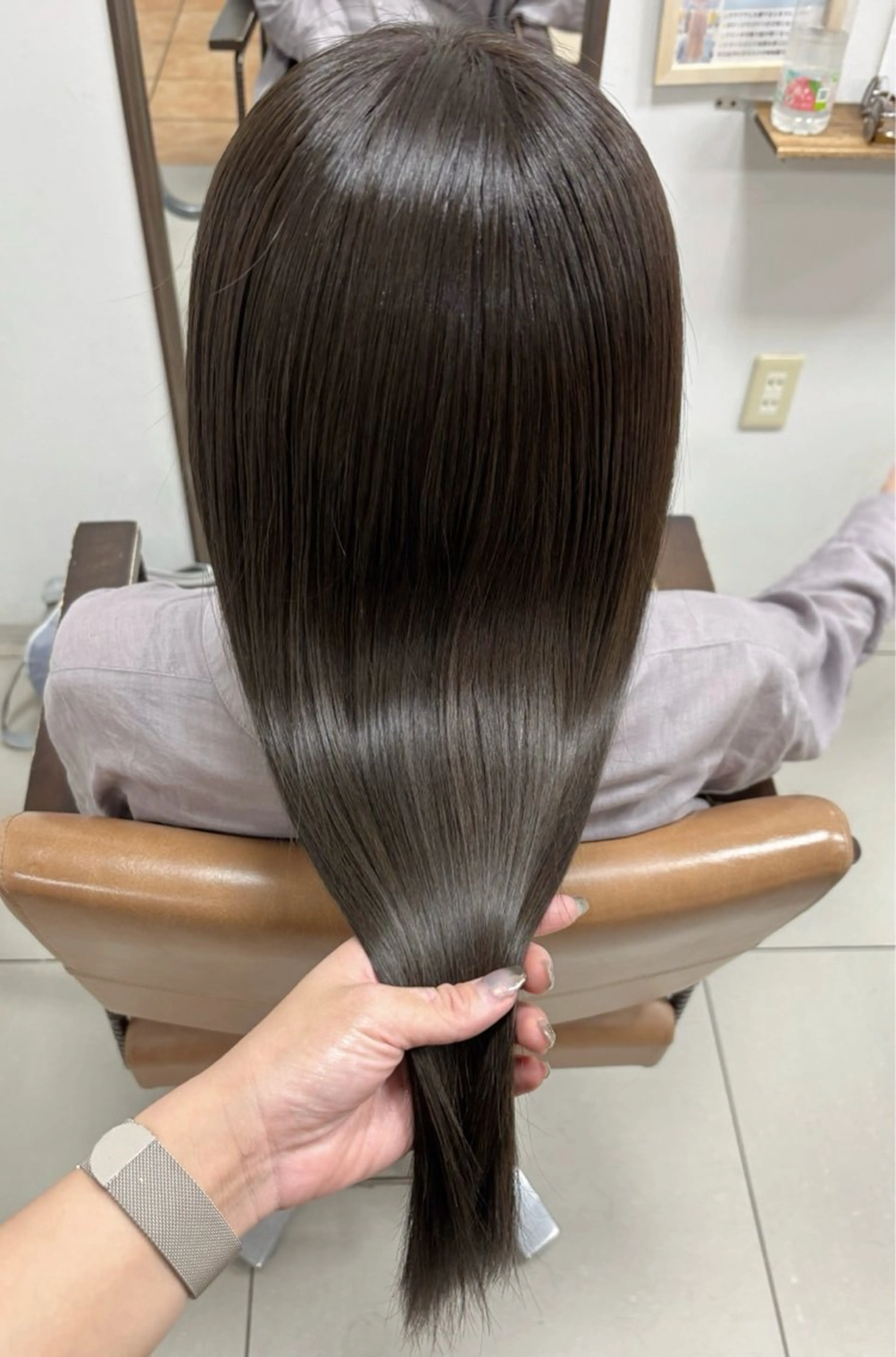 ミディアム カラー オリーブグレー 顔周りカット 髪質改善 カット ヘアカラー 頭皮×髪質改善 透明感カラー💎中村のヘアスタイル