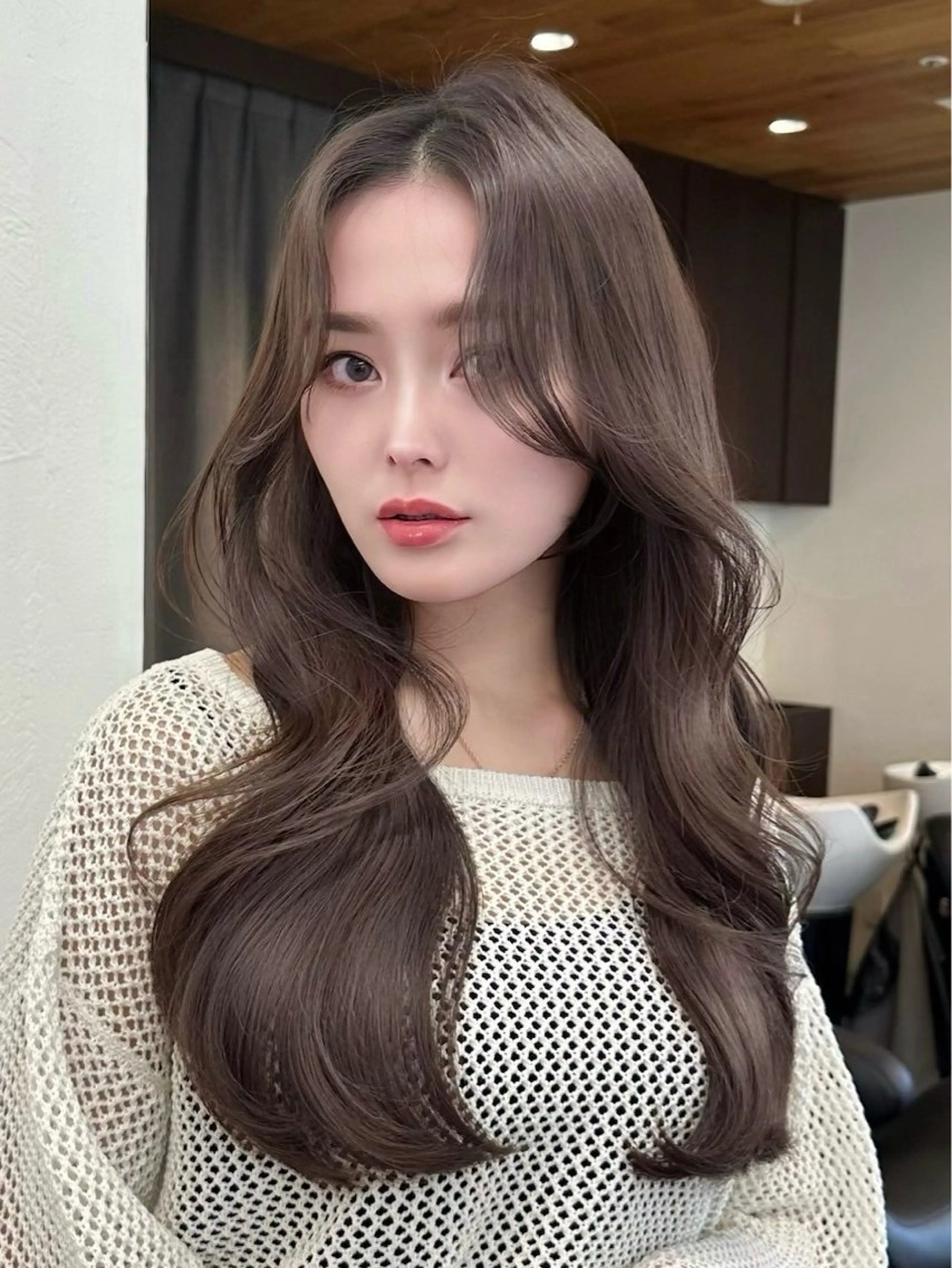 ロング 🎀透明感カラー 𝐂𝐇𝐈𝐒𝐀のヘアスタイル