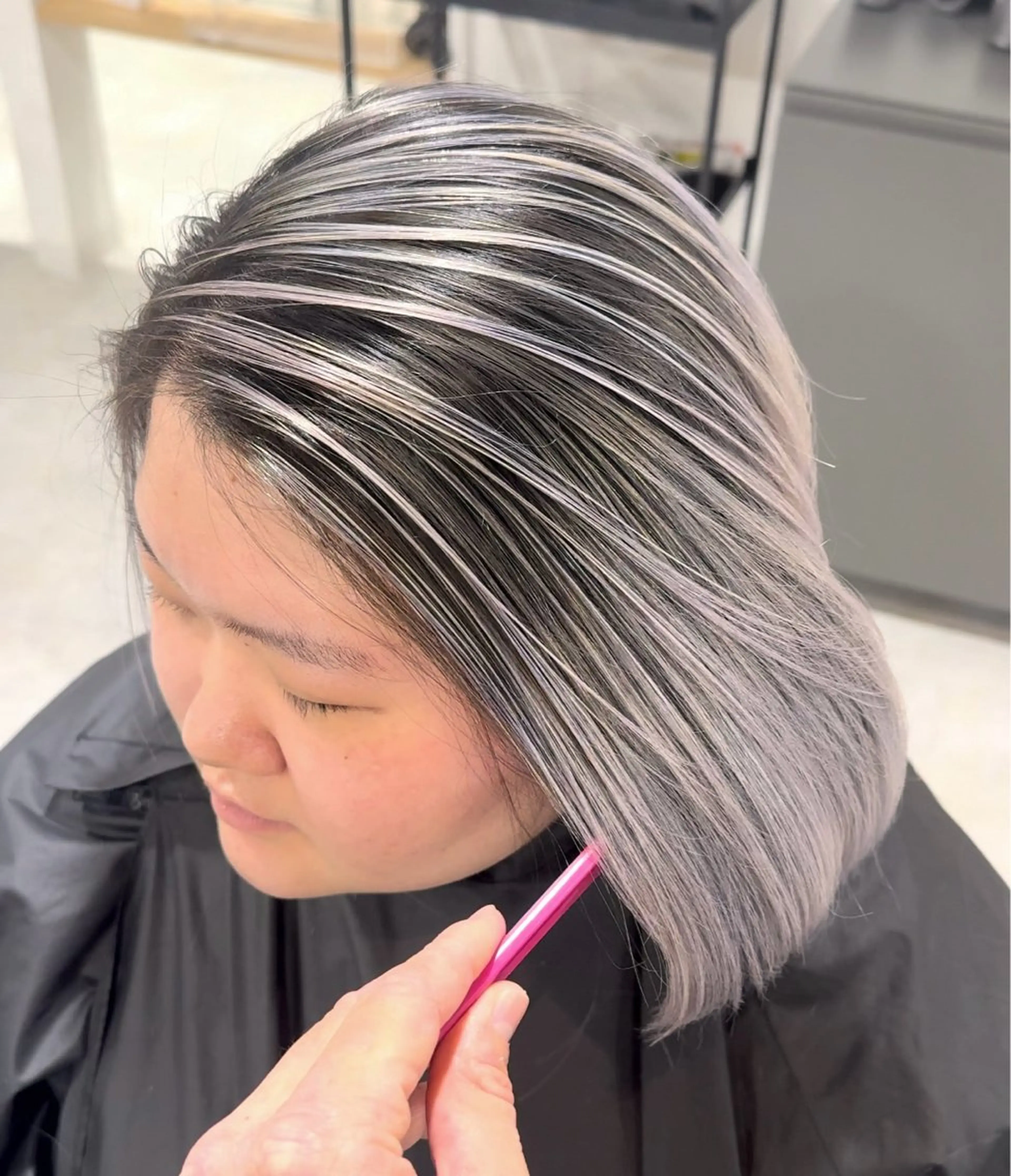 ショート ハイライト レイヤーカット 神戸でブリーチなら puty/レイヤーのヘアスタイル