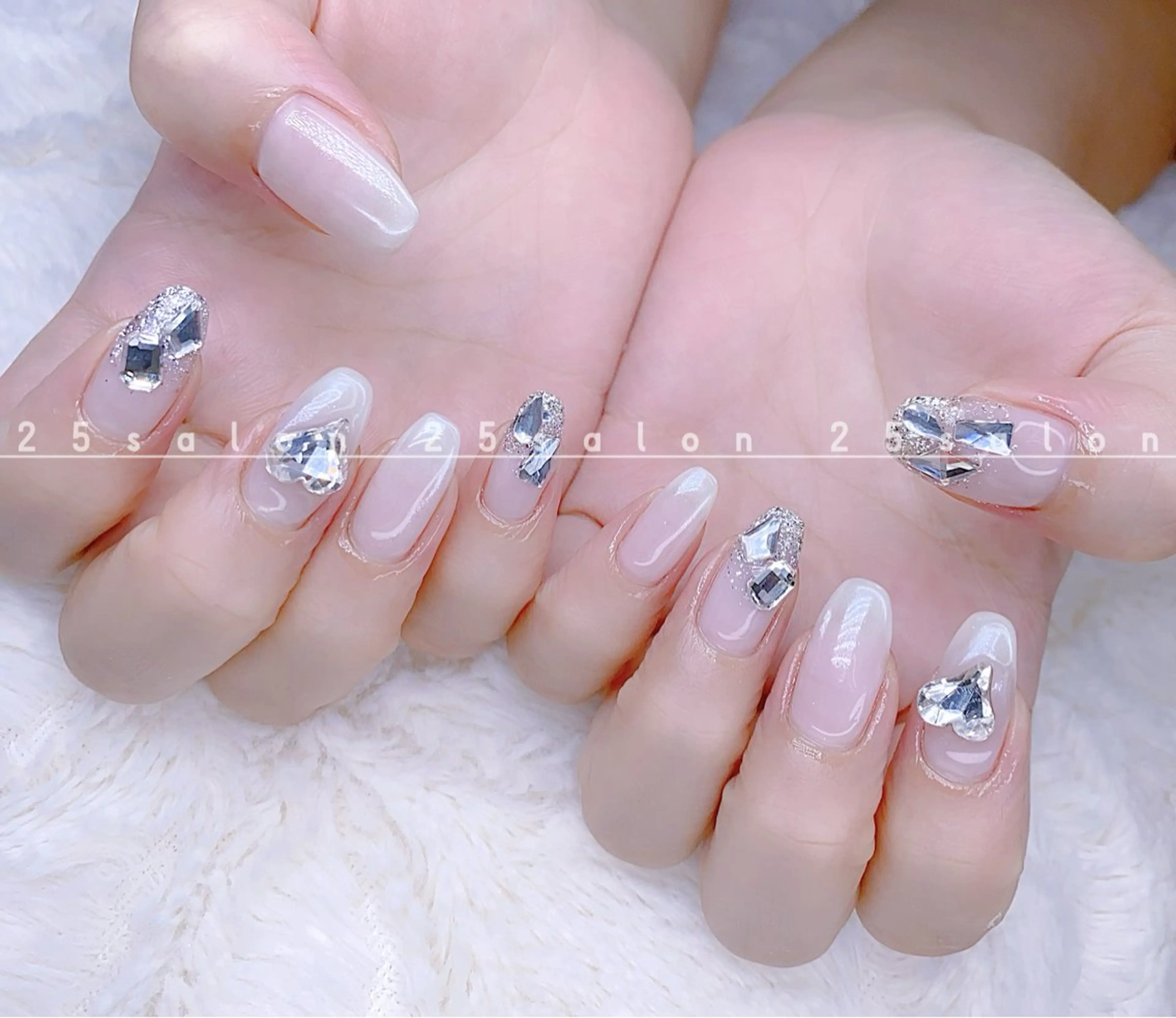 ネイル ジェルネイル 韓国ネイル ニュアンスネイル パラジェル ワンホンネイル 2 5のマツエク・マツパデザイン