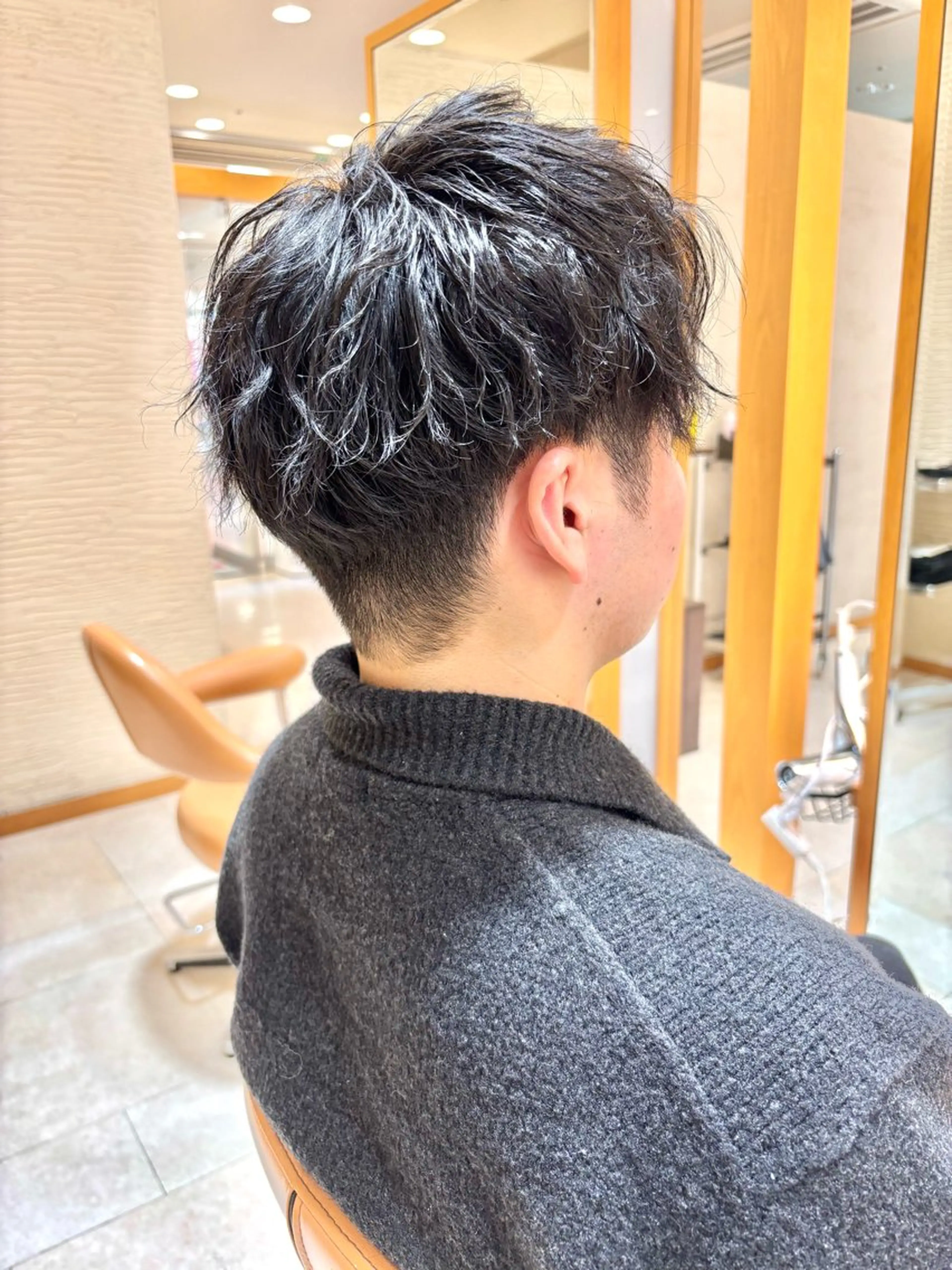 ショート メンズ メンズパーマ メンズツイストパーマ ツイストパーマ カット パーマ メンズショート/ メンズパーマ藤森のヘアスタイル