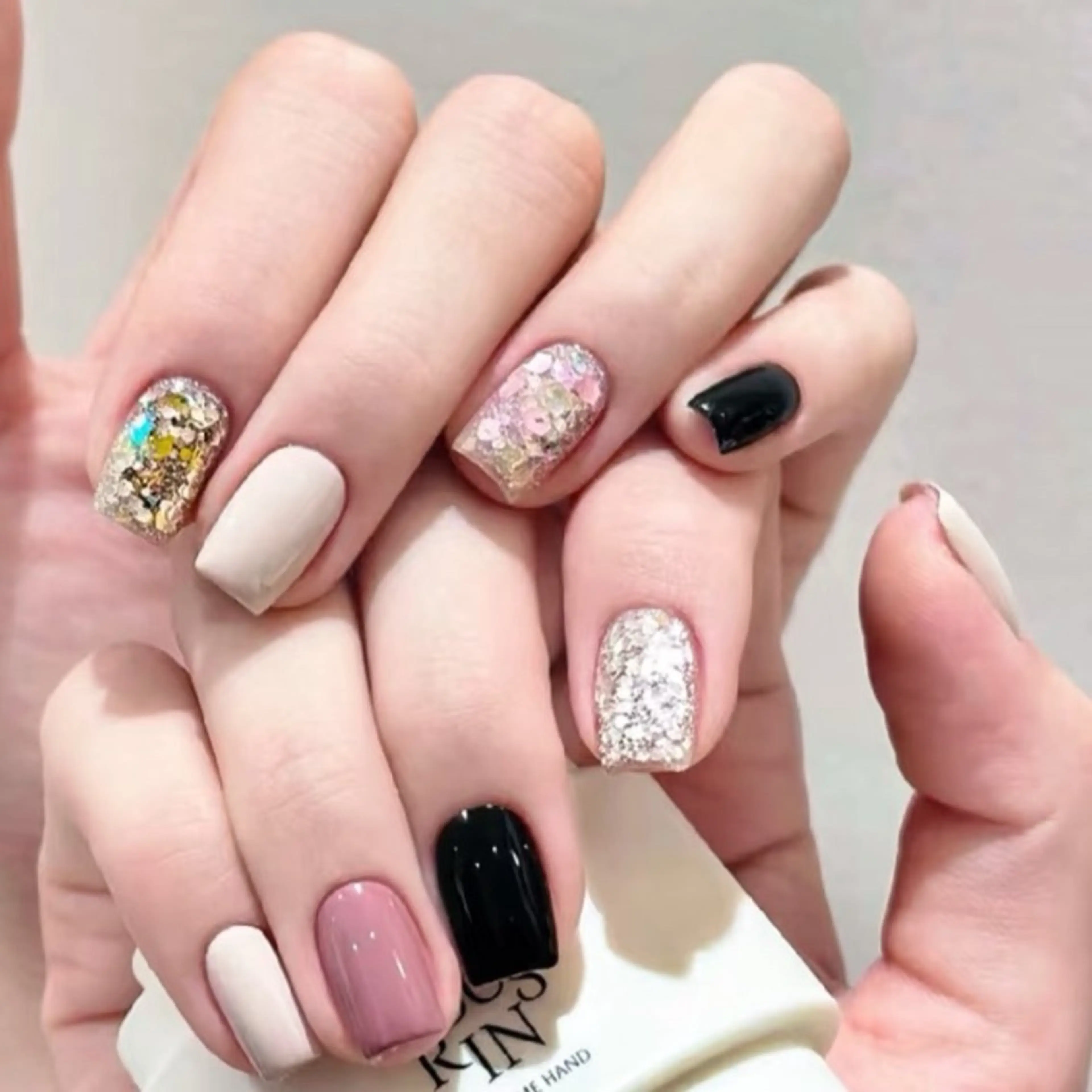 ネイル BuBu Nail渋谷道玄坂2のネイルデザイン