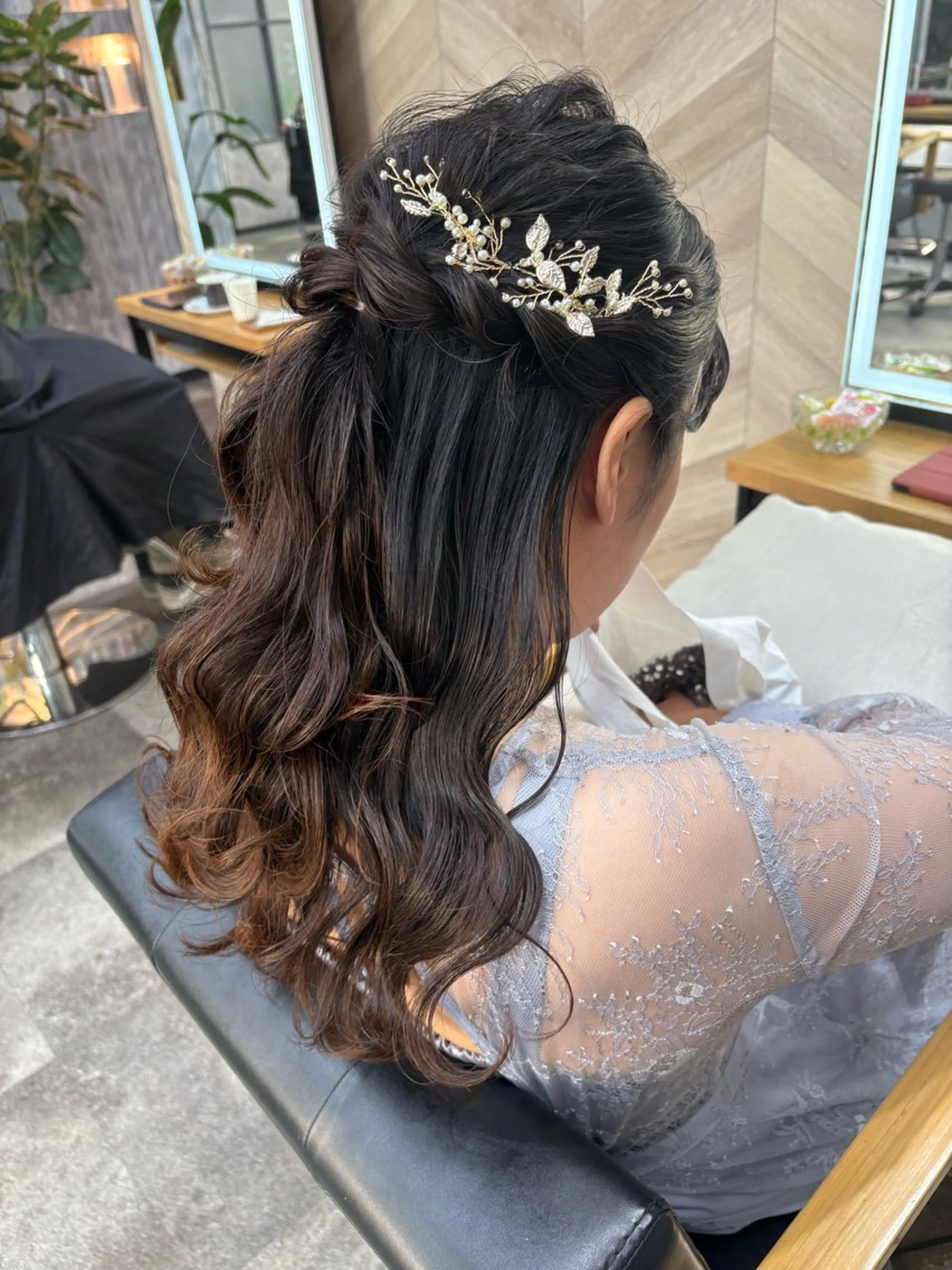 セミロング ヘアアレンジ ハーフアップ ヘアセット SHANTi 飯塚 ヘアセット/髪質改善のヘアスタイル