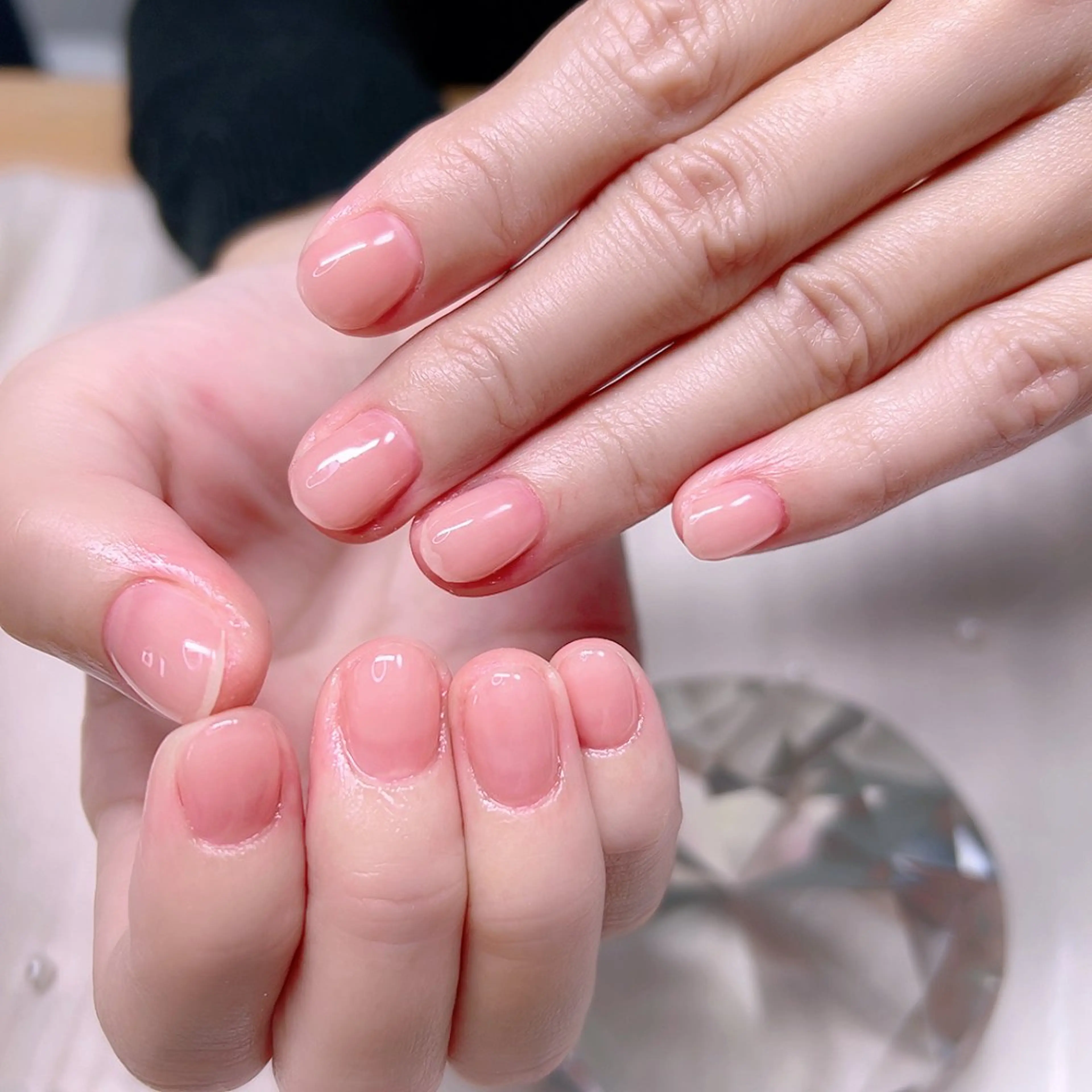 ネイル ラメ(グリッター) ラメグラデーション オフィスネイル ワンカラーネイル Cute Tips nailのネイルデザイン