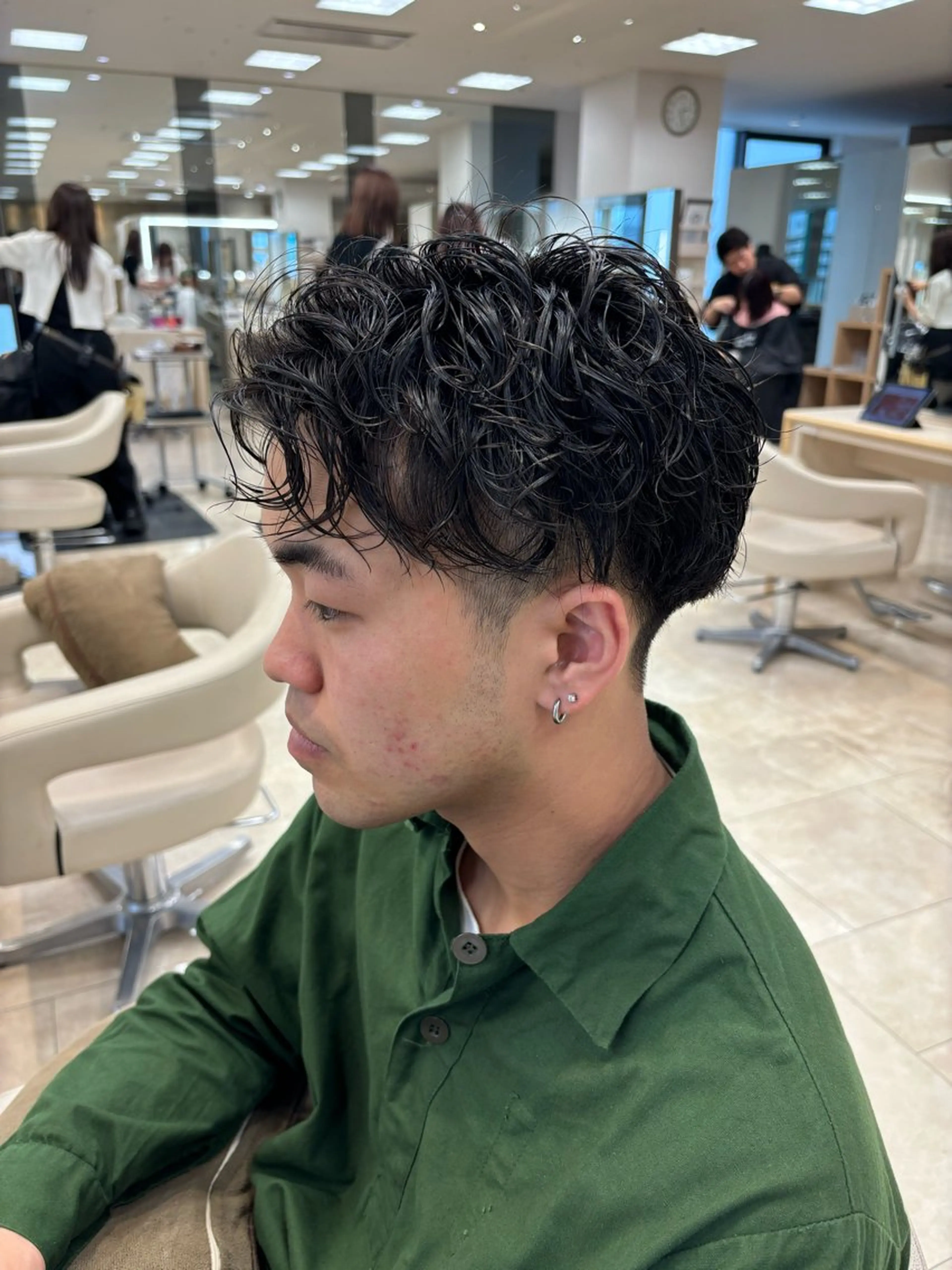 パーマ メンズ カット パーマ トリートメント ヘッドスパ 湘南/メンズパーマ/ ハイライト/ユチカのヘアスタイル