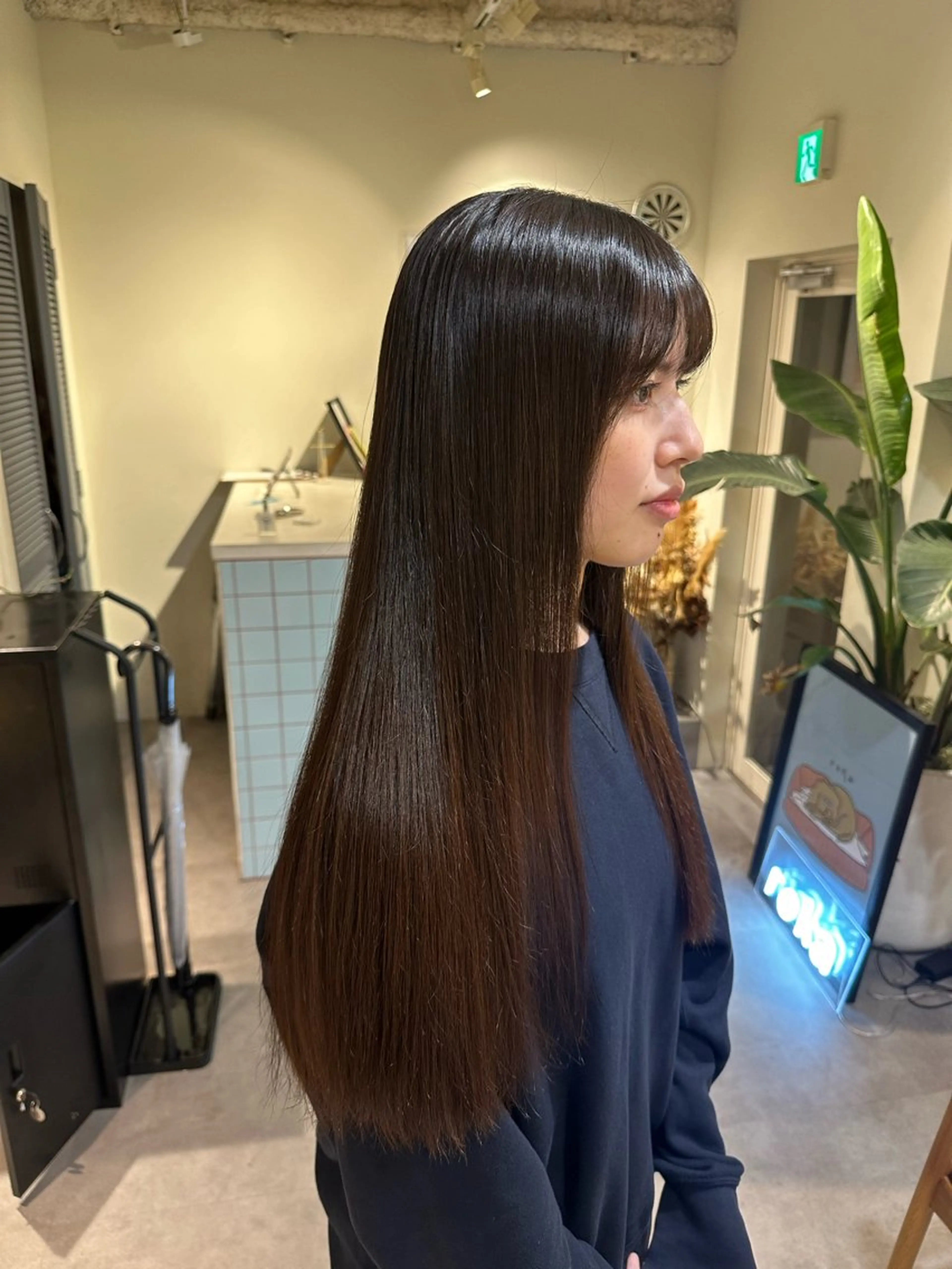 ロング 縮毛矯正 HANAME 原宿美容室のヘアスタイル