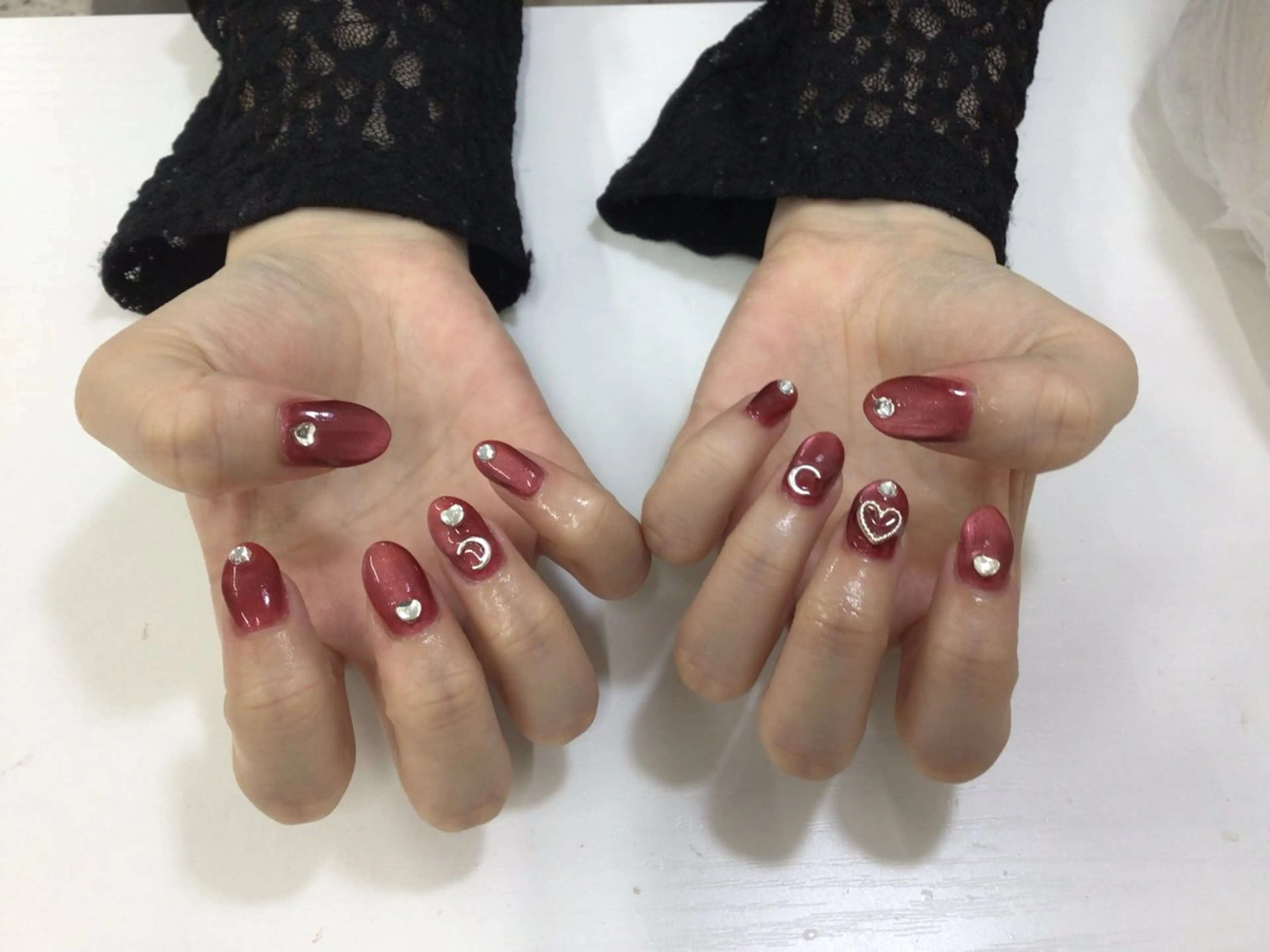 ネイル マグネットネイル WHITE NAIL 梅田店 nozomiのネイルデザイン