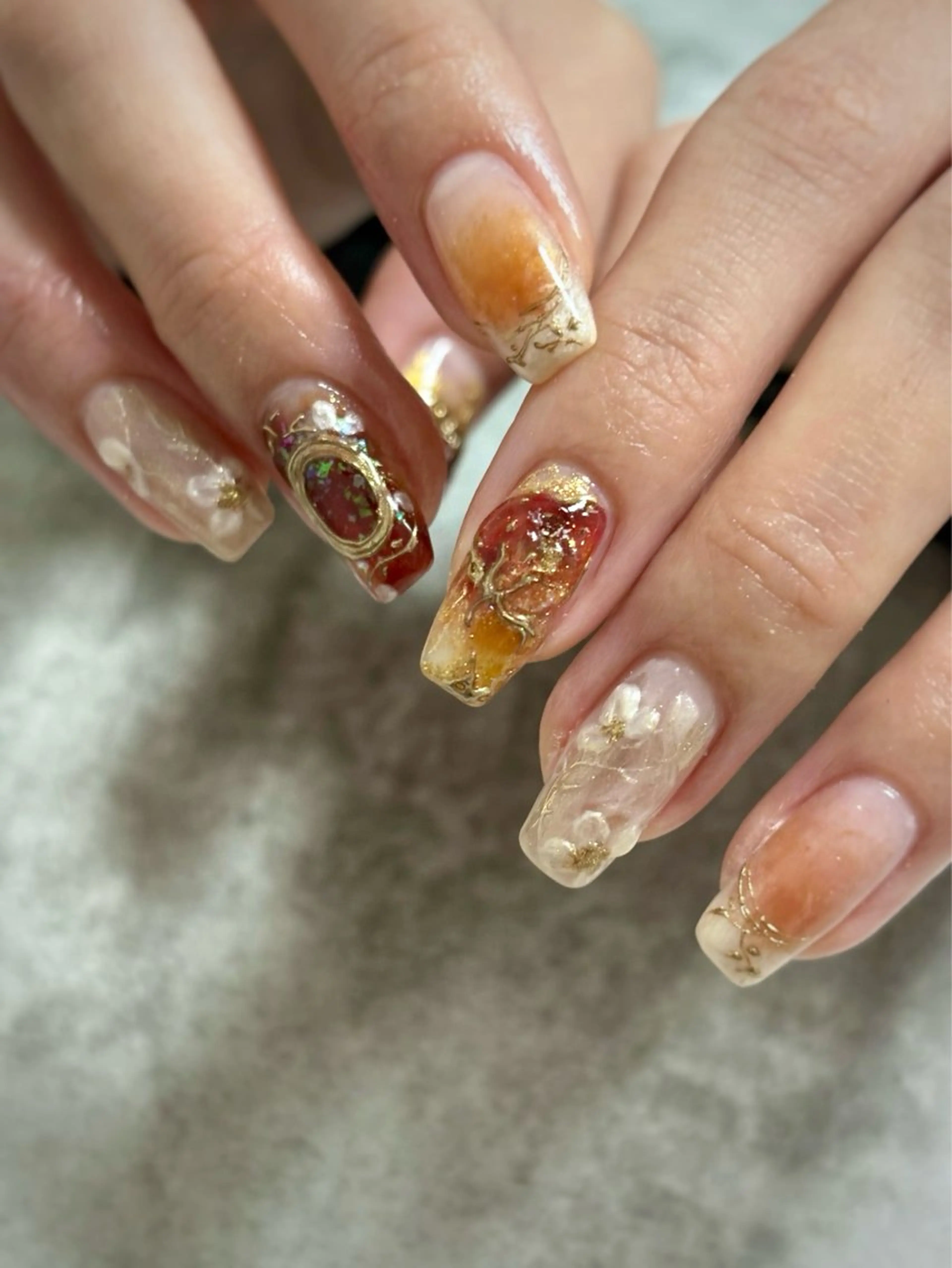 ネイル ハンドネイル FIORITURA Maikoのネイルデザイン