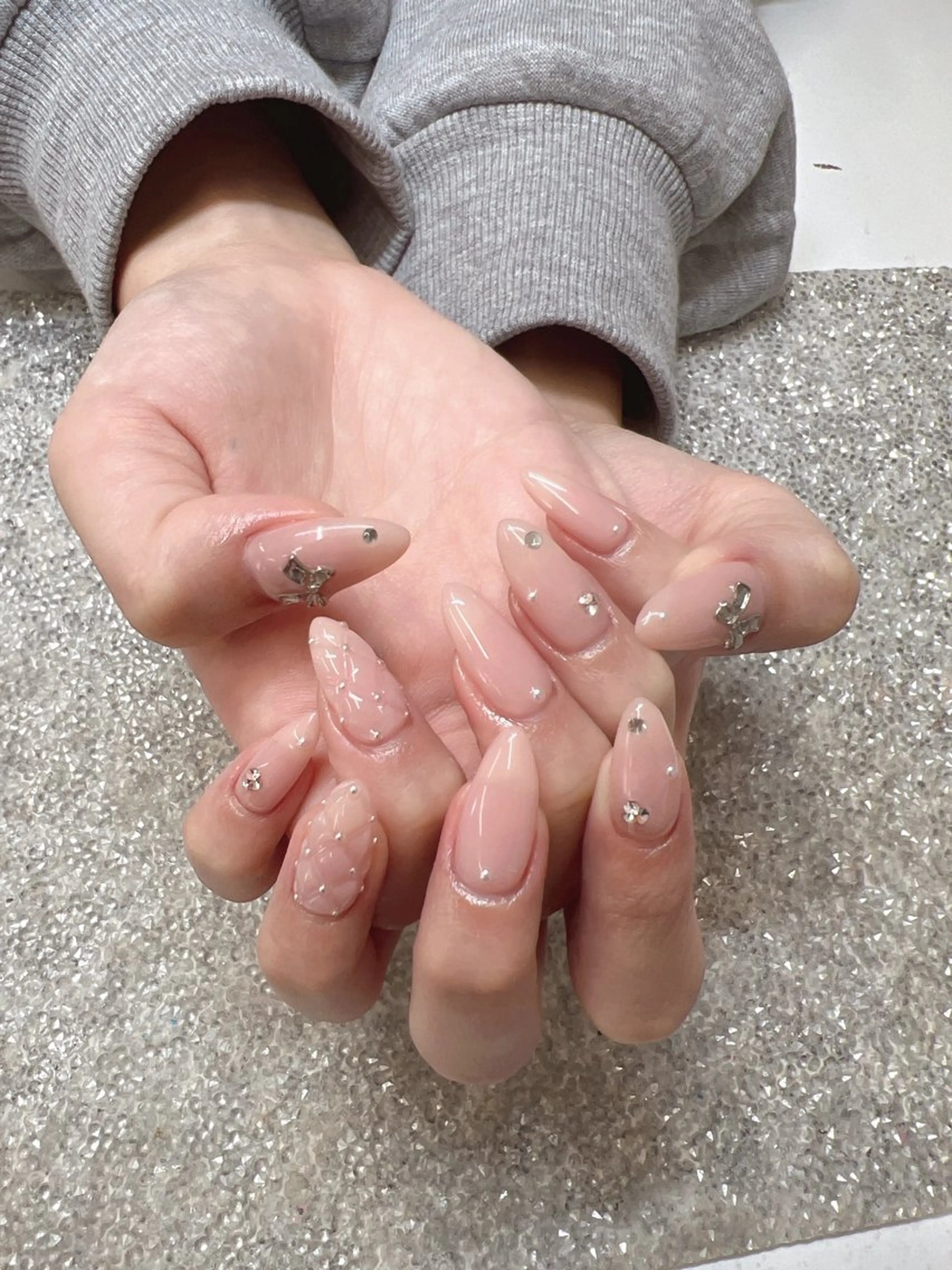 ネイル ガレンドウ 白澤 愛子のネイルデザイン