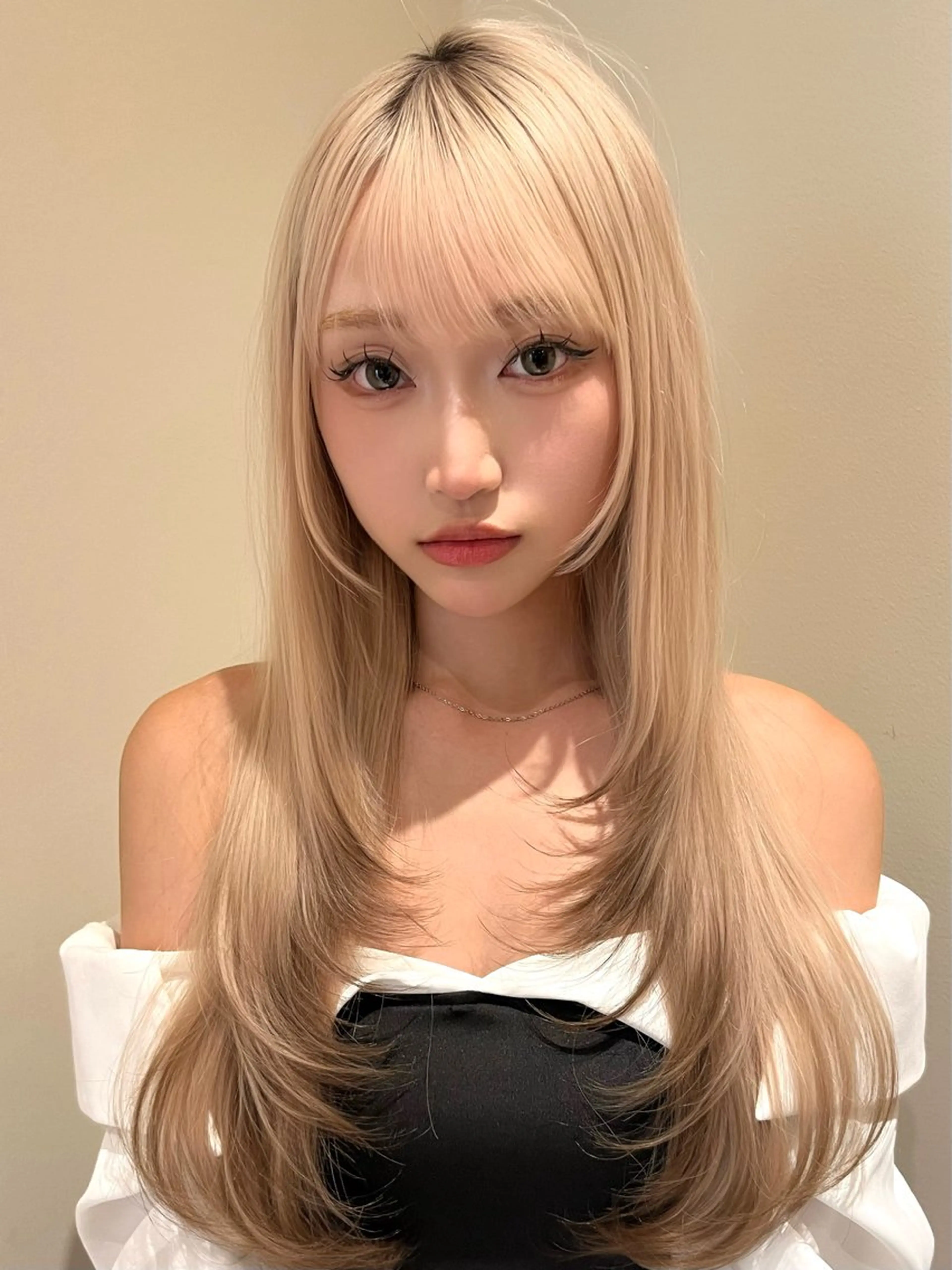 ロング カラー カット ヘアカラー トリートメント 抜きっぱなしブロンド /ハイトーン/カナタのヘアスタイル