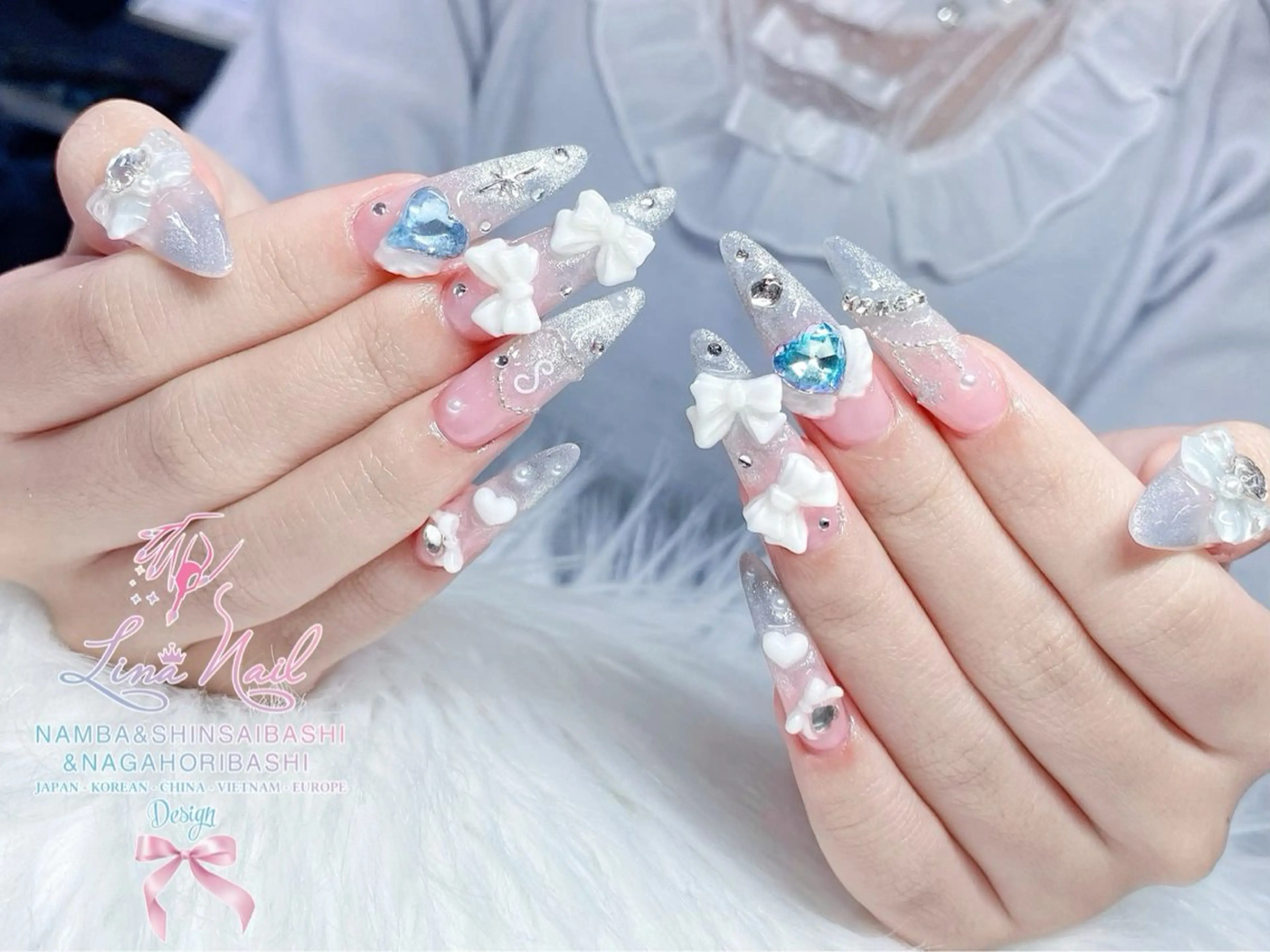 セミロング 韓国風ヘア クリスマス ハンドネイル Linanail Nambaのマツエク・マツパデザイン