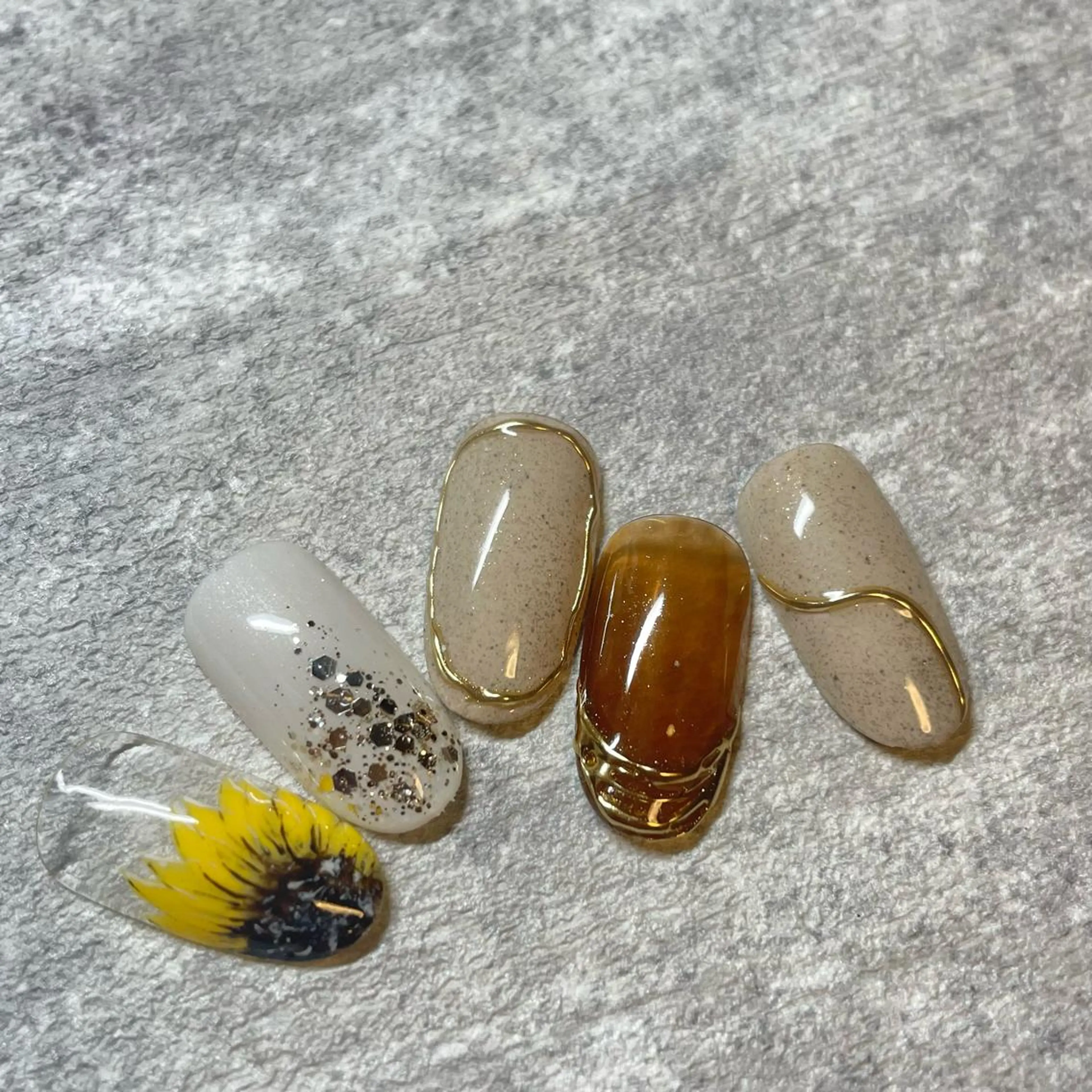 ネイル ハンドネイル Style Rougeのネイルデザイン