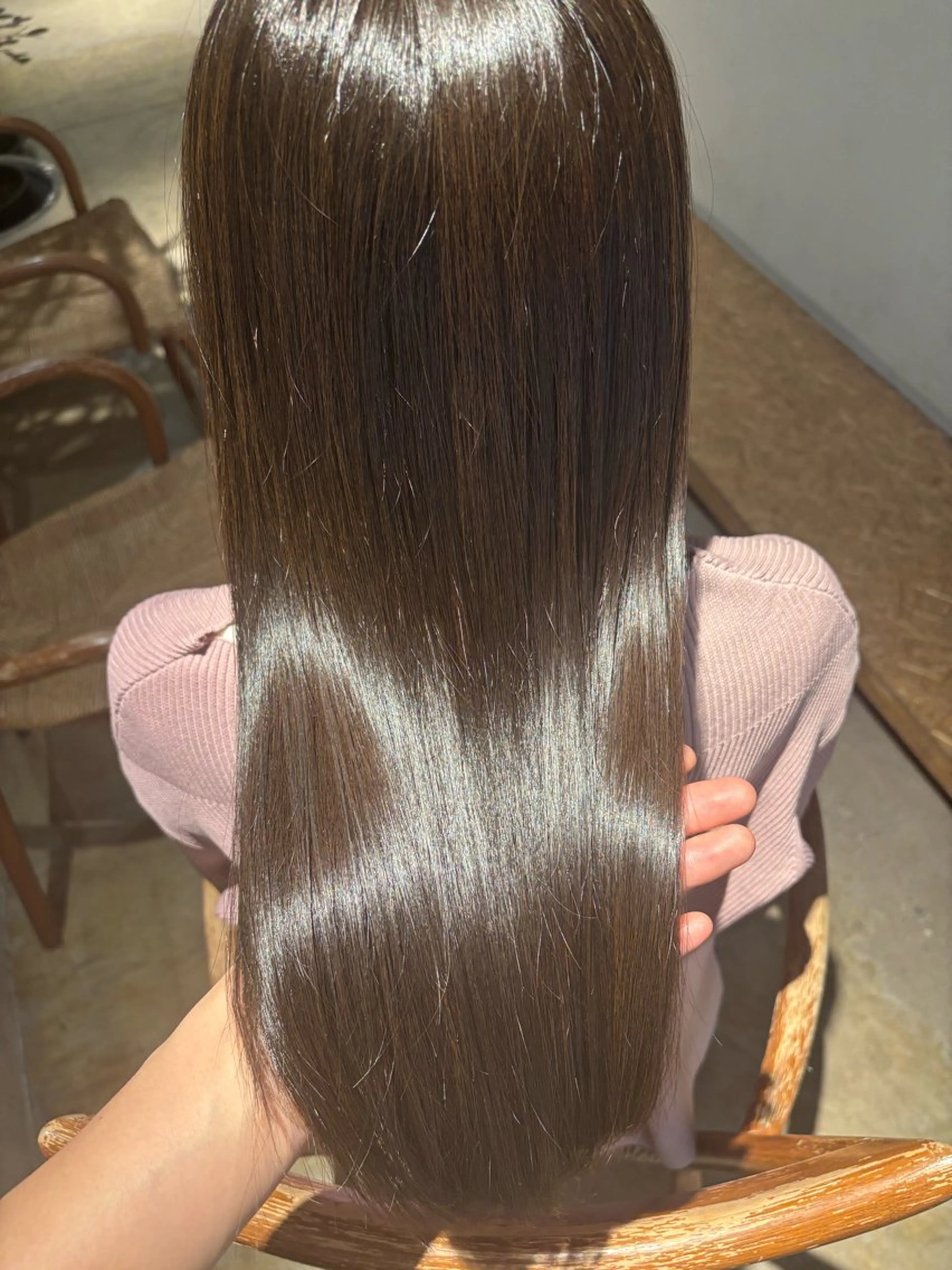 ロング アッシュ アッシュブラウン カット ヘアカラー トリートメント 太田 渚遊のヘアスタイル