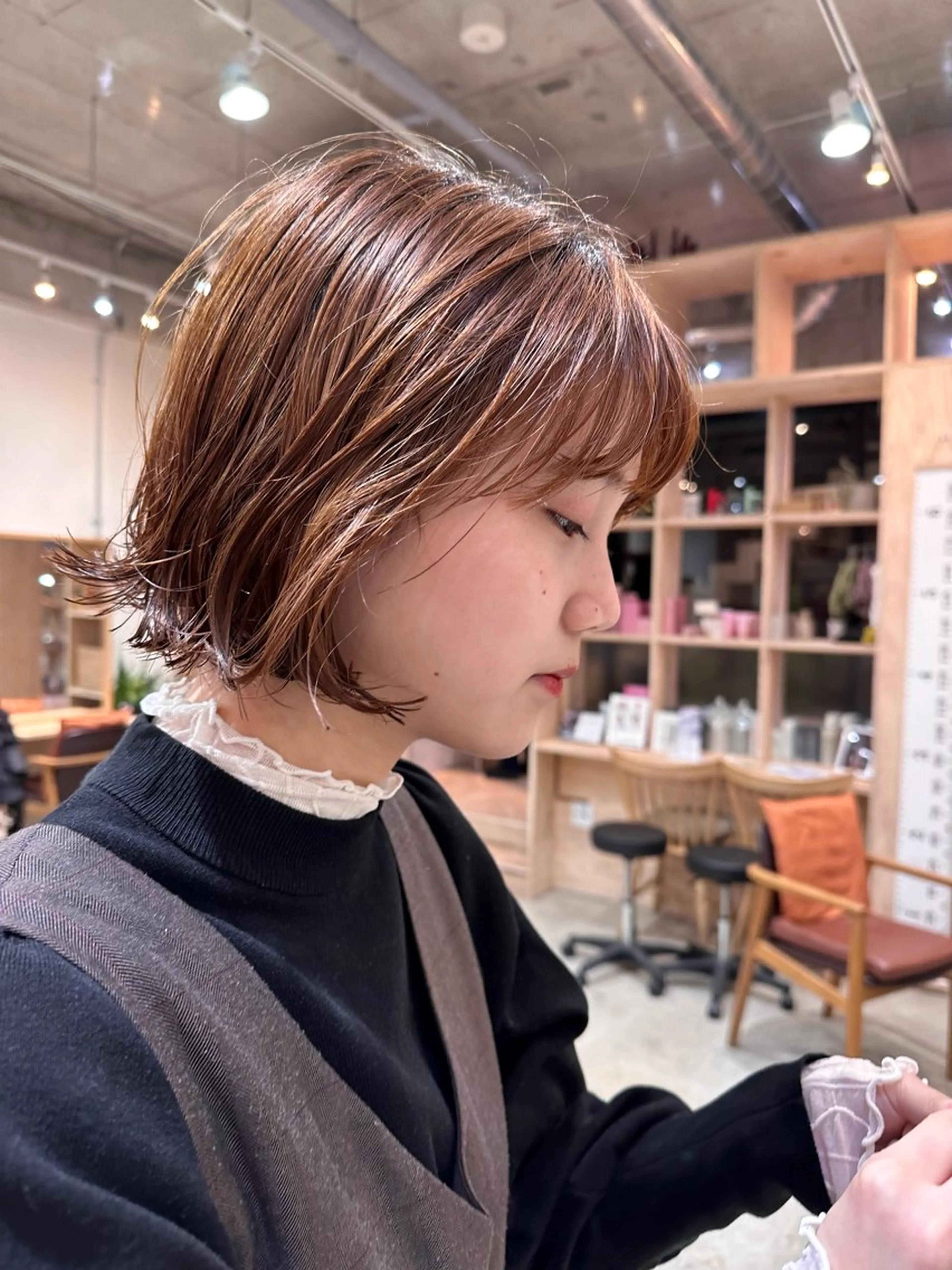 ショート ボブ ショートヘア ボブ/レイヤー/ニュ アンスパーマ/小夏のヘアスタイル