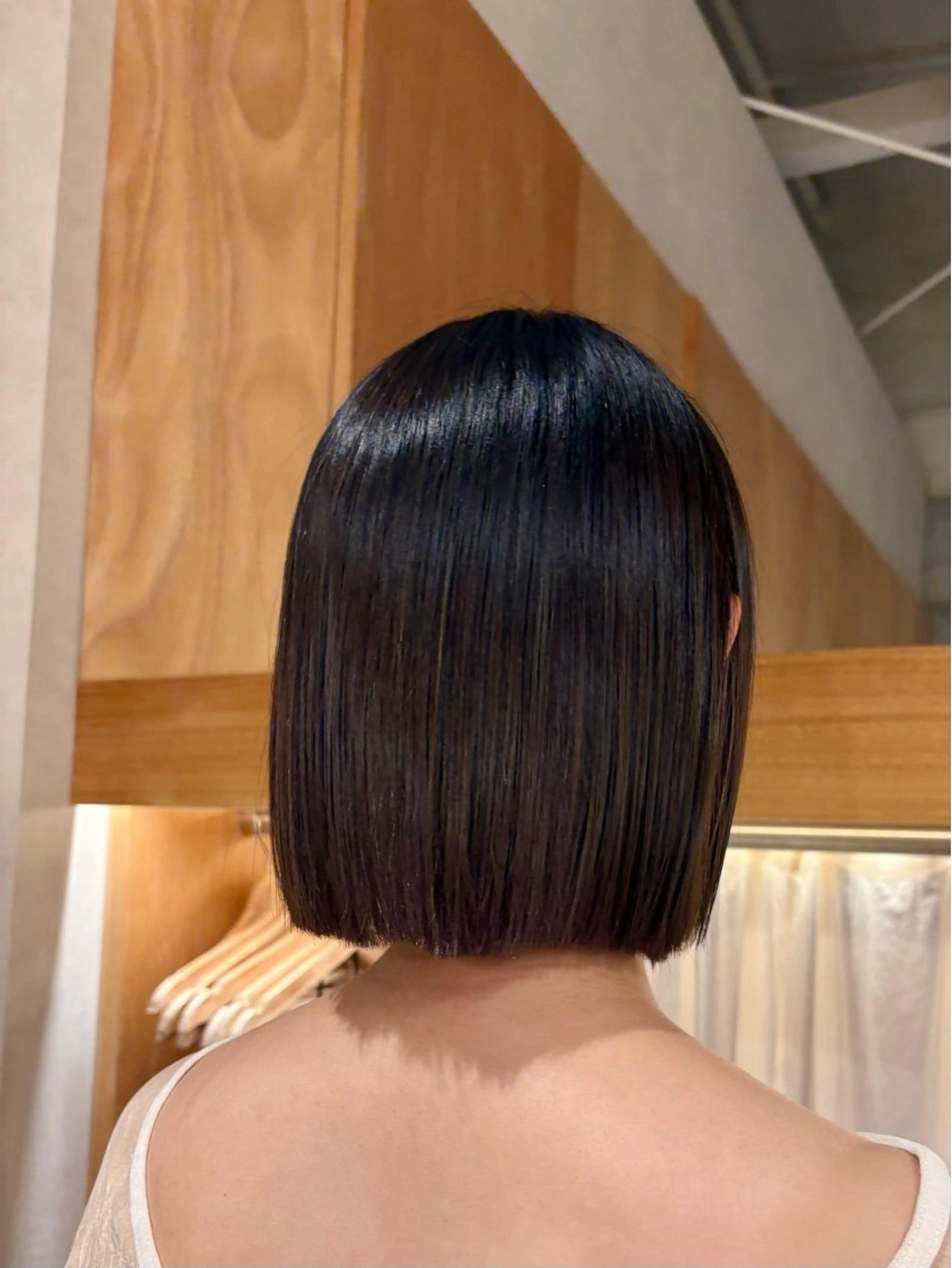 カット + 透明感カラー + トリートメントの写真