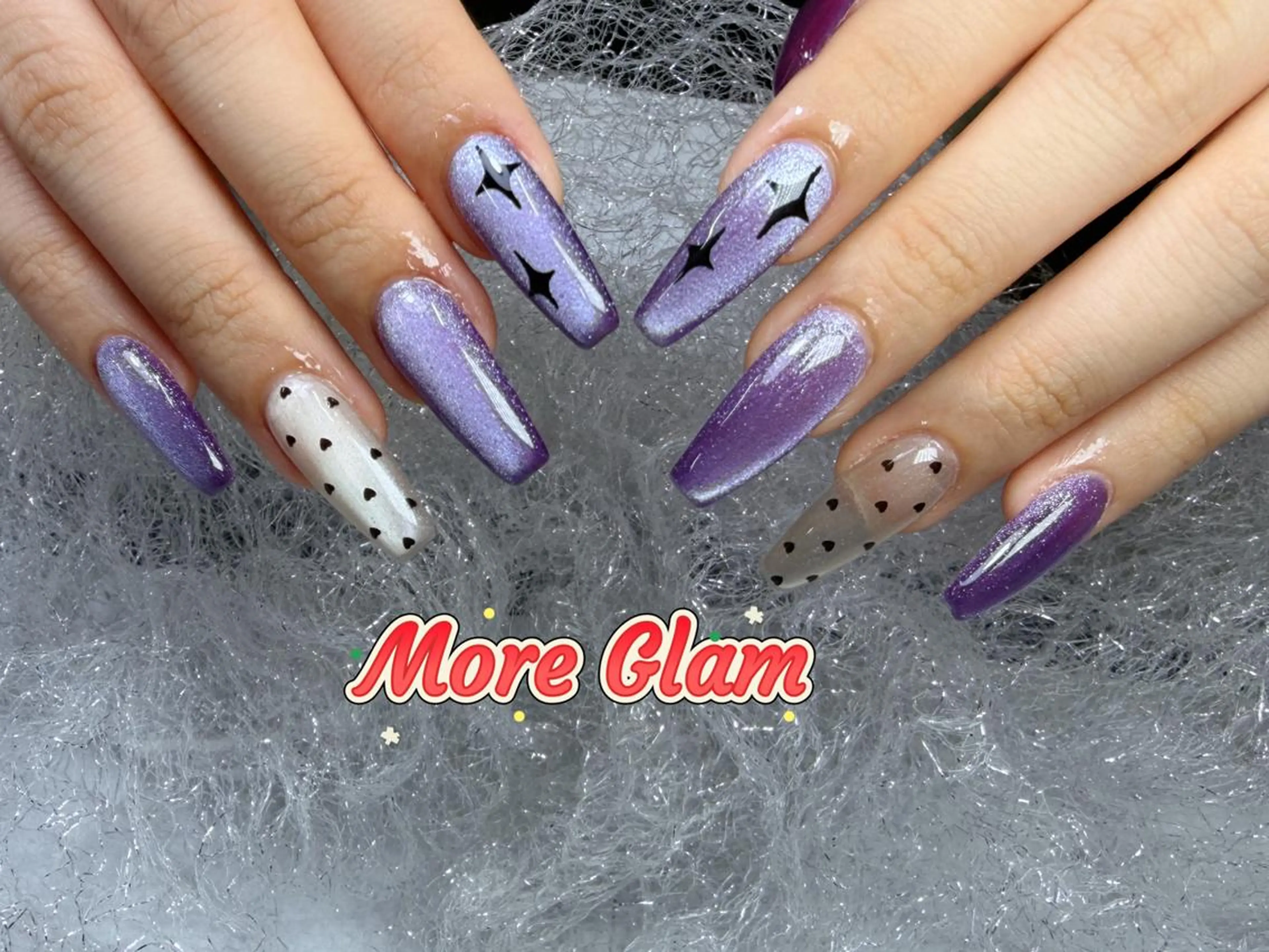 ネイル 長さ出し フットネイル フレンチネイル ジェルネイル ガラスフレンチ MoreGlam ネイルのネイルデザイン