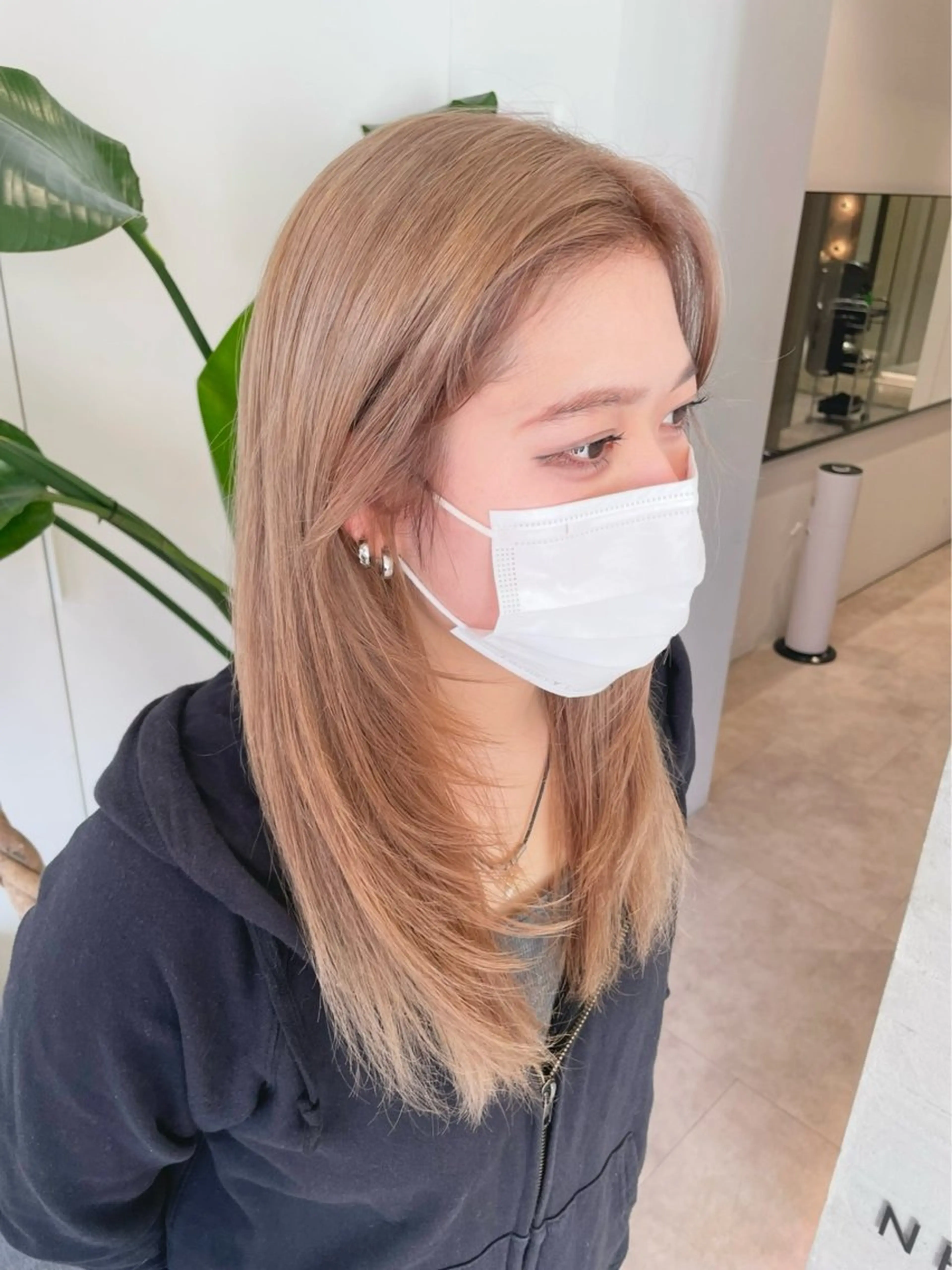 ロング カラー ヘアアレンジ ハイトーンカラー レイヤーカット .⋆⟡💖 Marin💖⟡⋆.のヘアスタイル