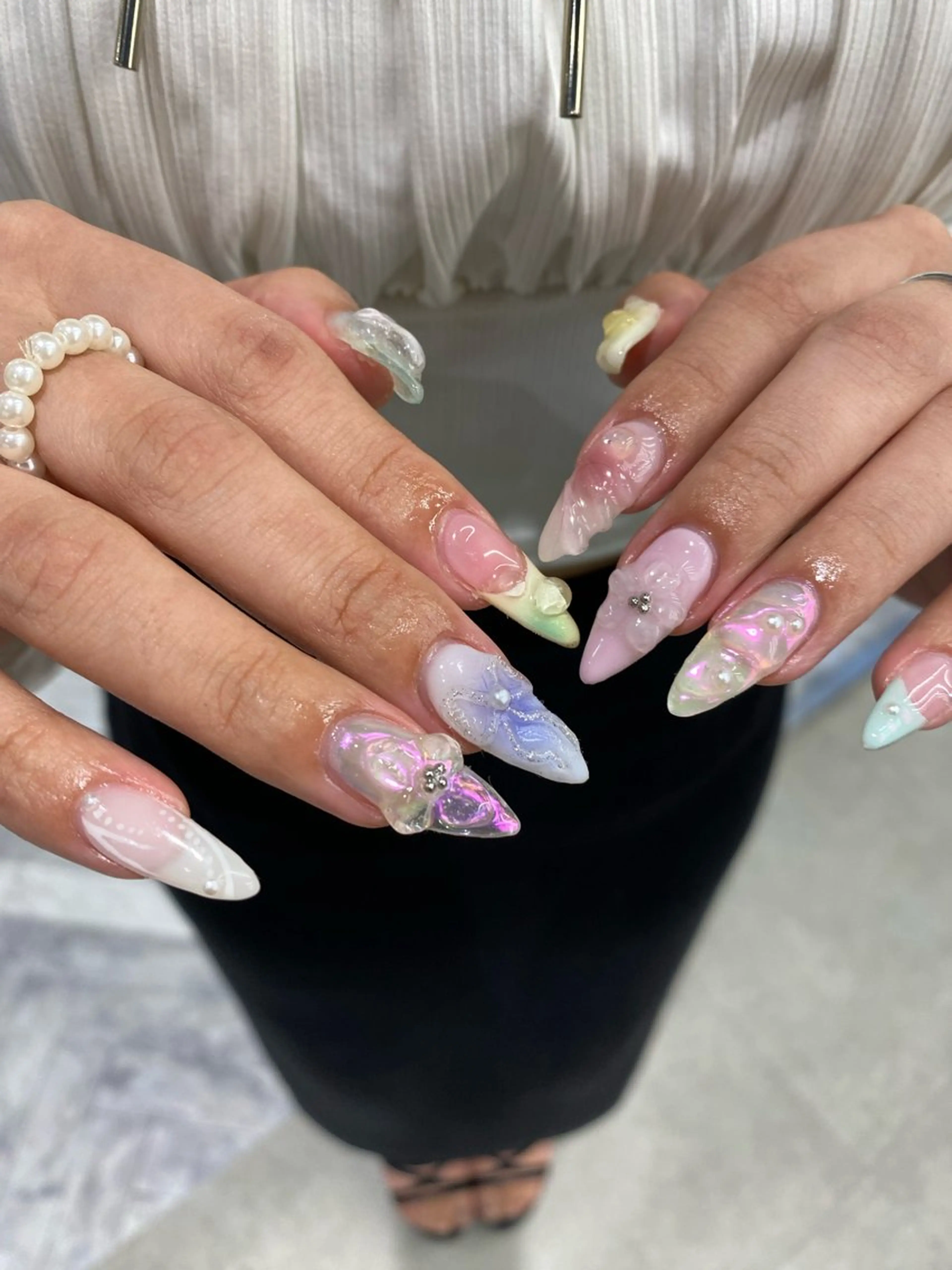 ネイル ハンドネイル Shiori･:* 💫のネイルデザイン