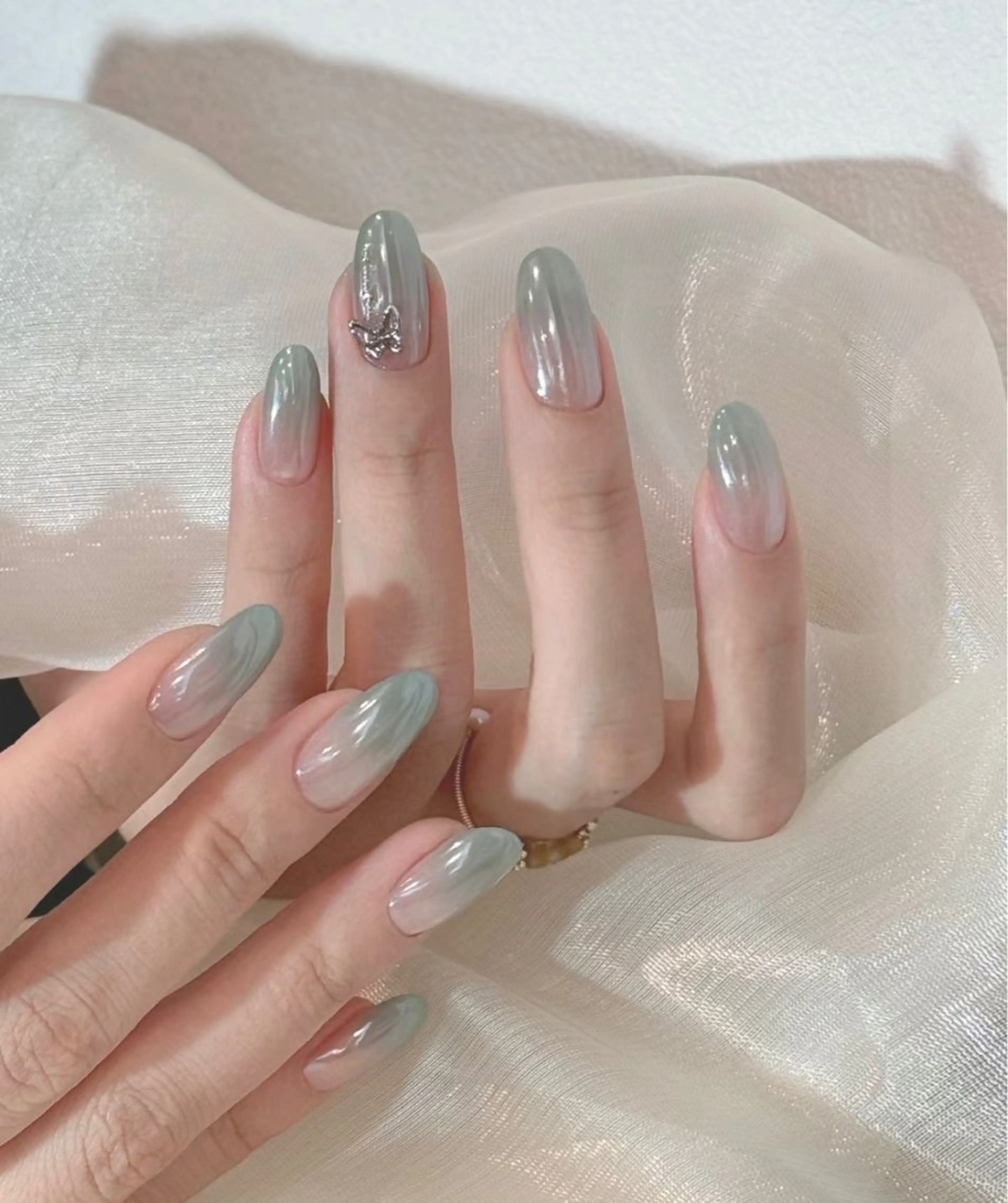 ネイル ハンドネイル ハンドケア 🍑 momo_nailのネイルデザイン