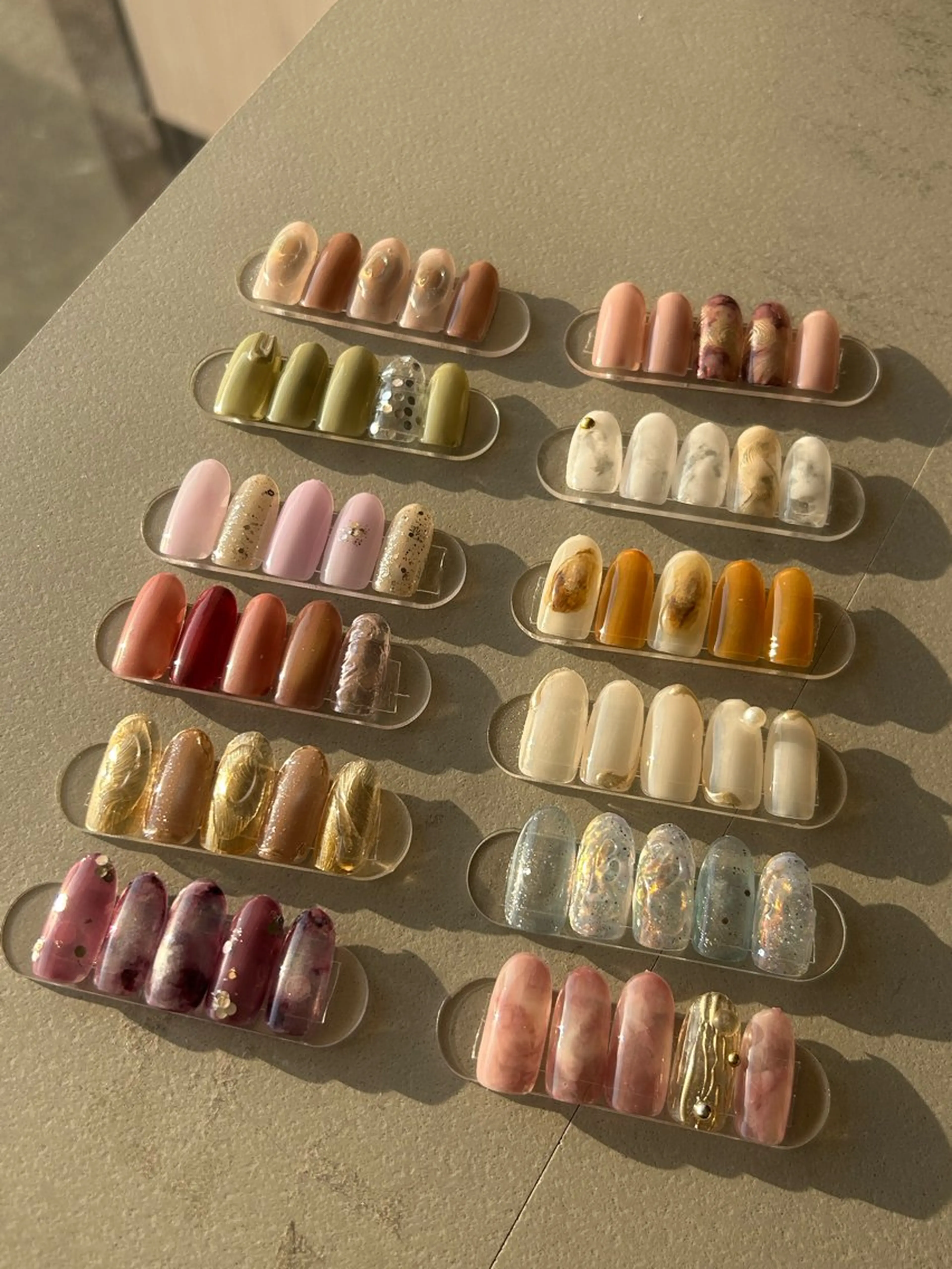 ネイル ハンドネイル lead nail yuraのネイルデザイン