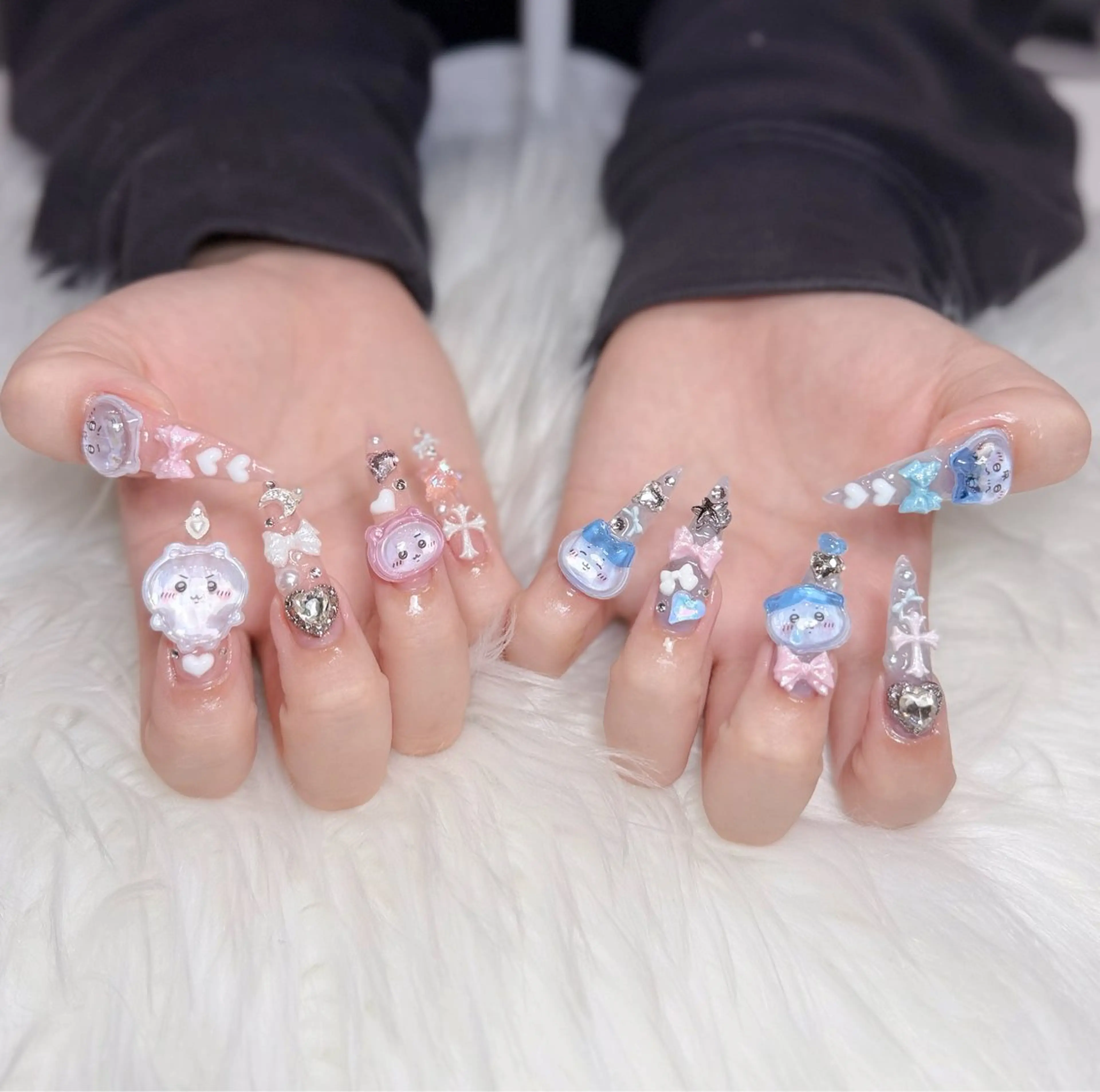 ネイル オーロラネイル チークネイル フットネイル フレンチネイル ジェルネイル ハンドネイル Nichi Nailsのネイルデザイン