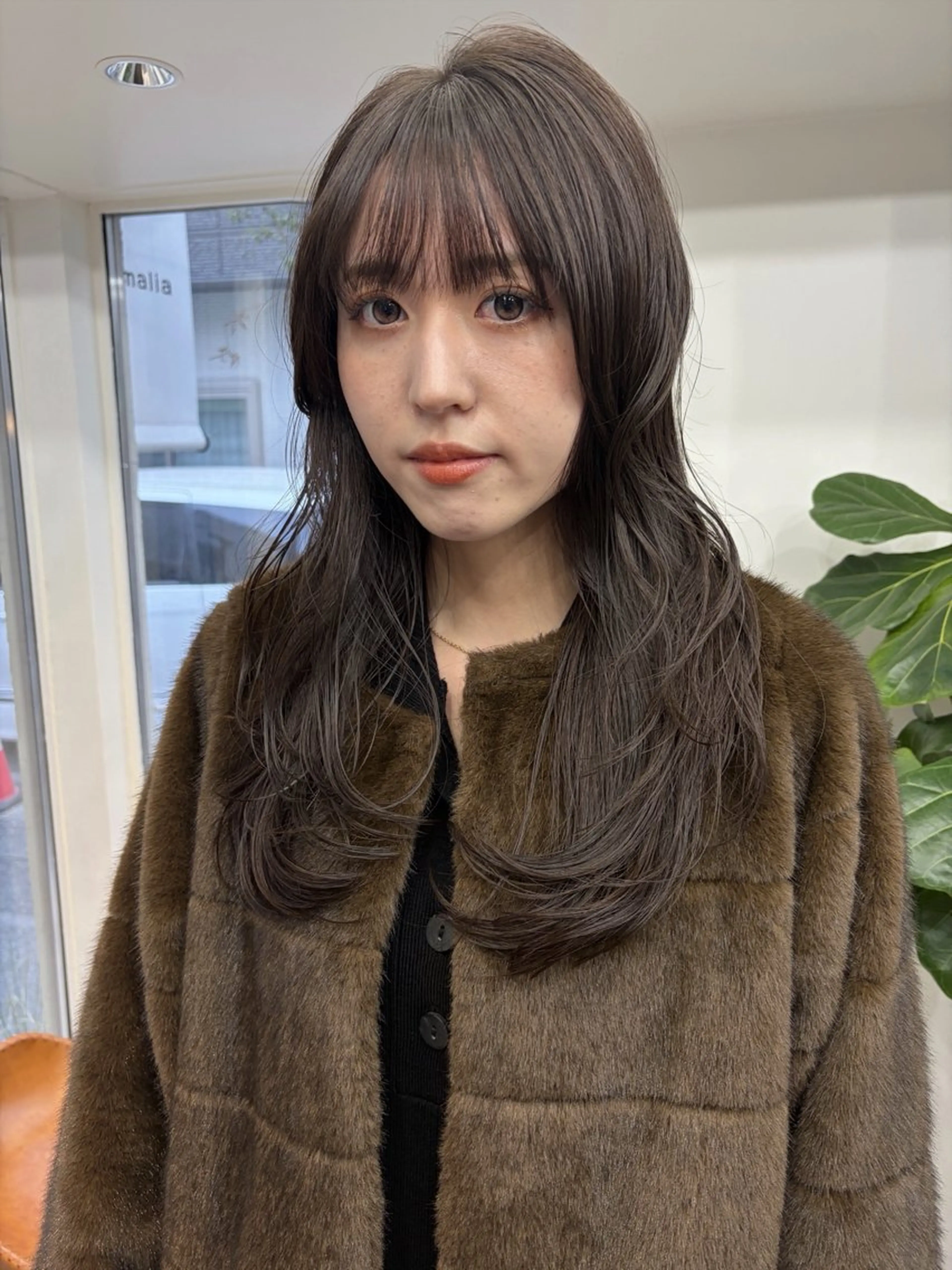 セミロング カラー 赤み消しカラー/ オリーブ/トモキのヘアスタイル