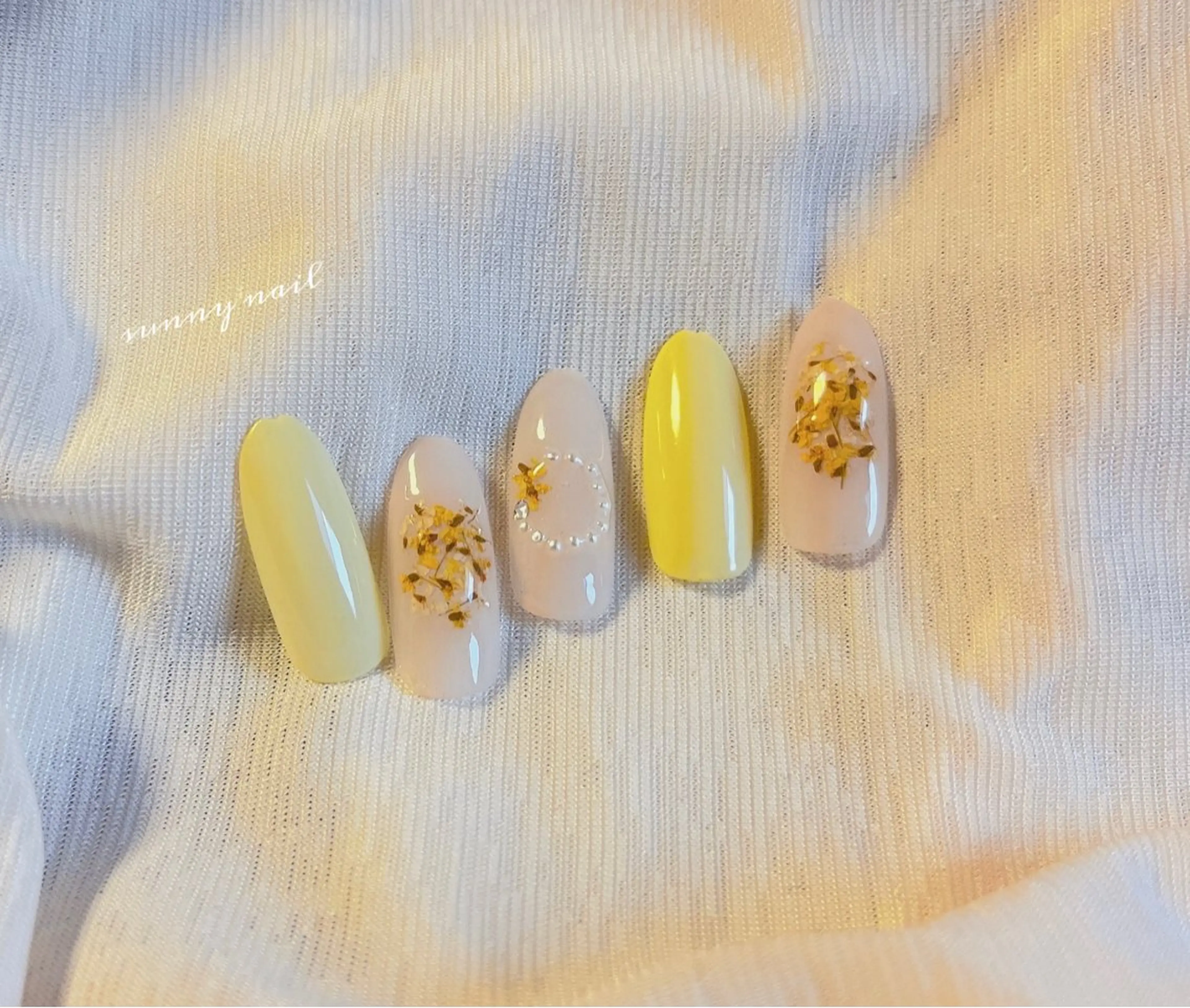 ネイル ジェルネイル パラジェル 春ネイル sunny nailのネイルデザイン