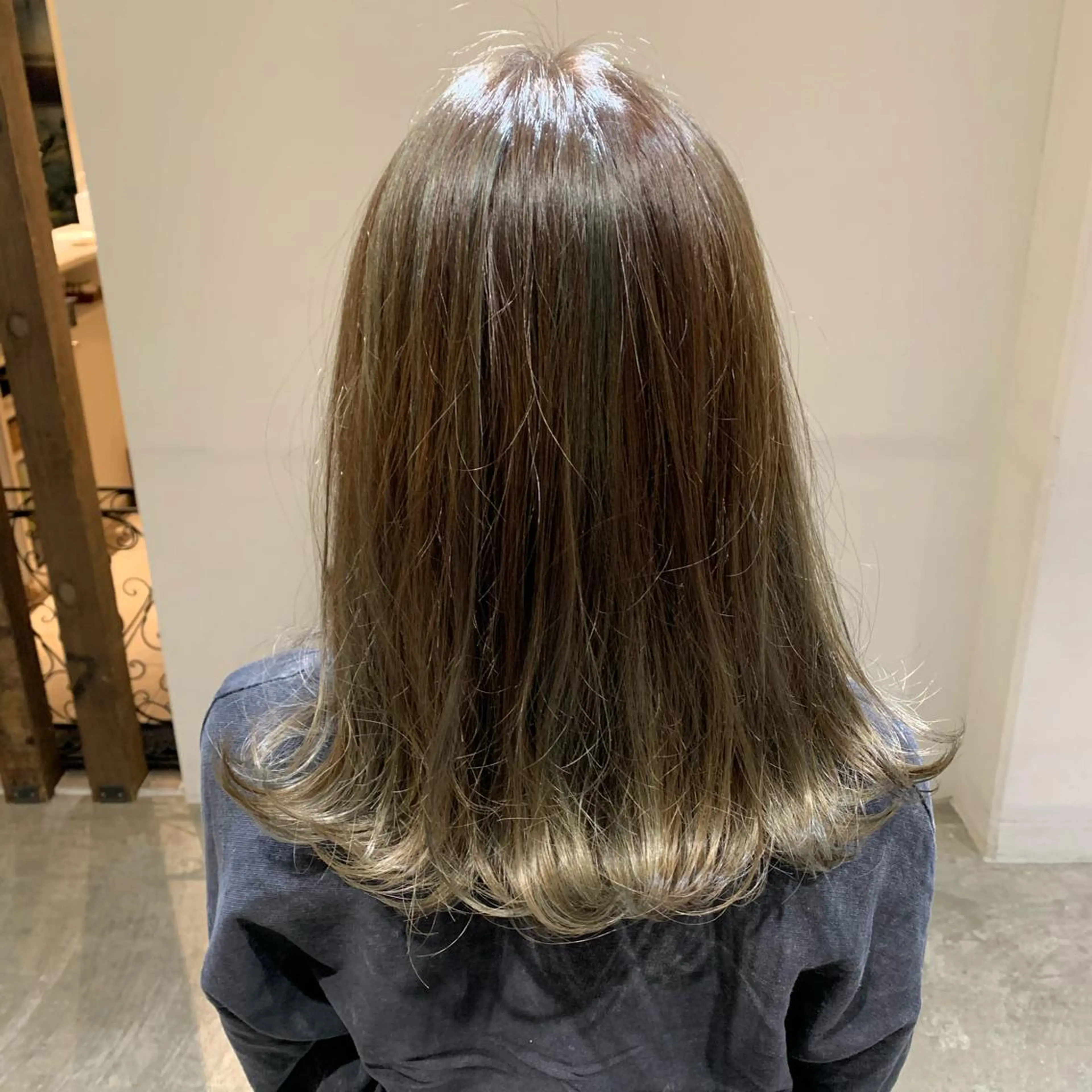 ロング カラー ハイライトカラー ハイライト ALLY所属・【ロングウルフカット 姫カット】伊藤裕哉のヘアスタイル