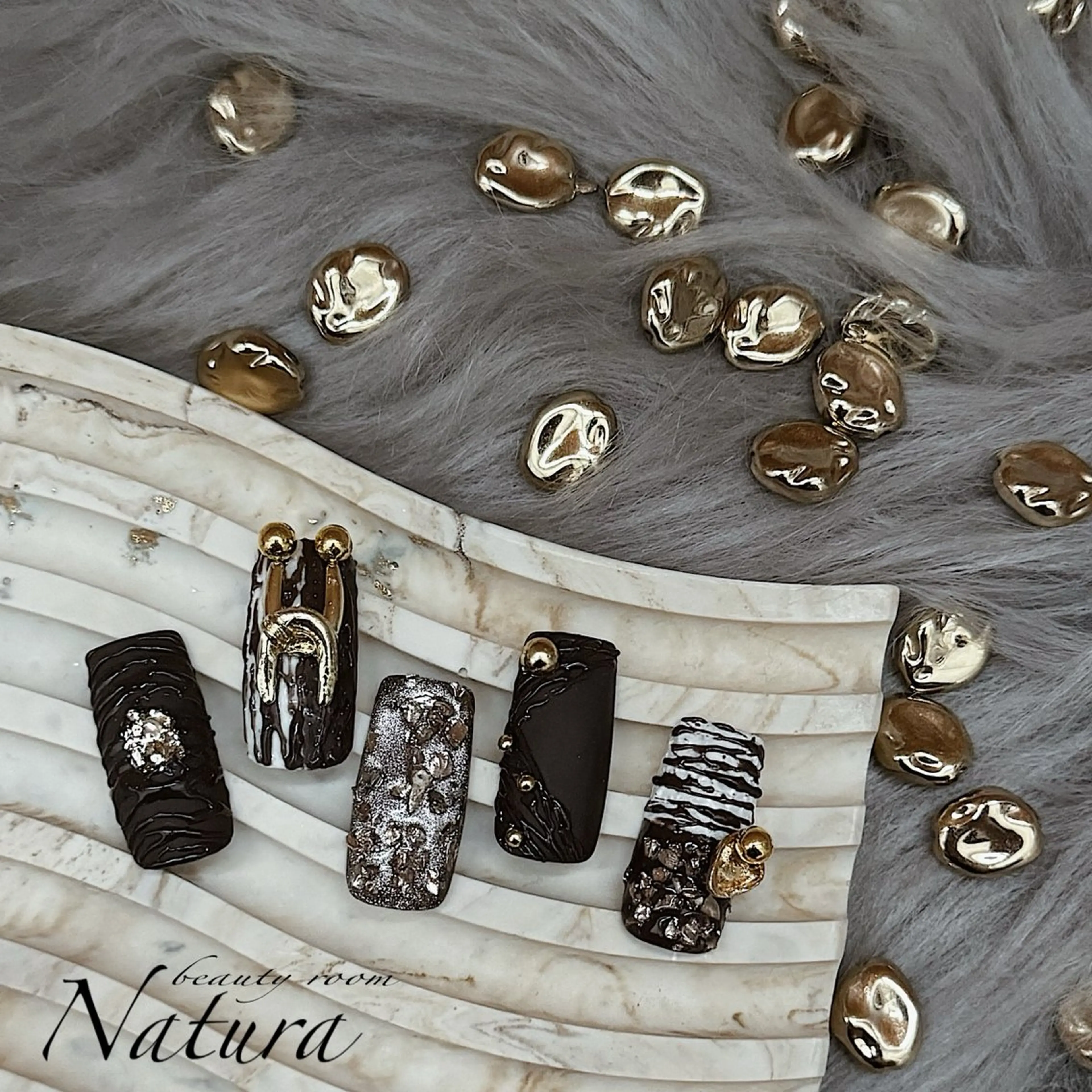 ネイル バレンタイン ハンドネイル beautyroom Naturaのネイルデザイン