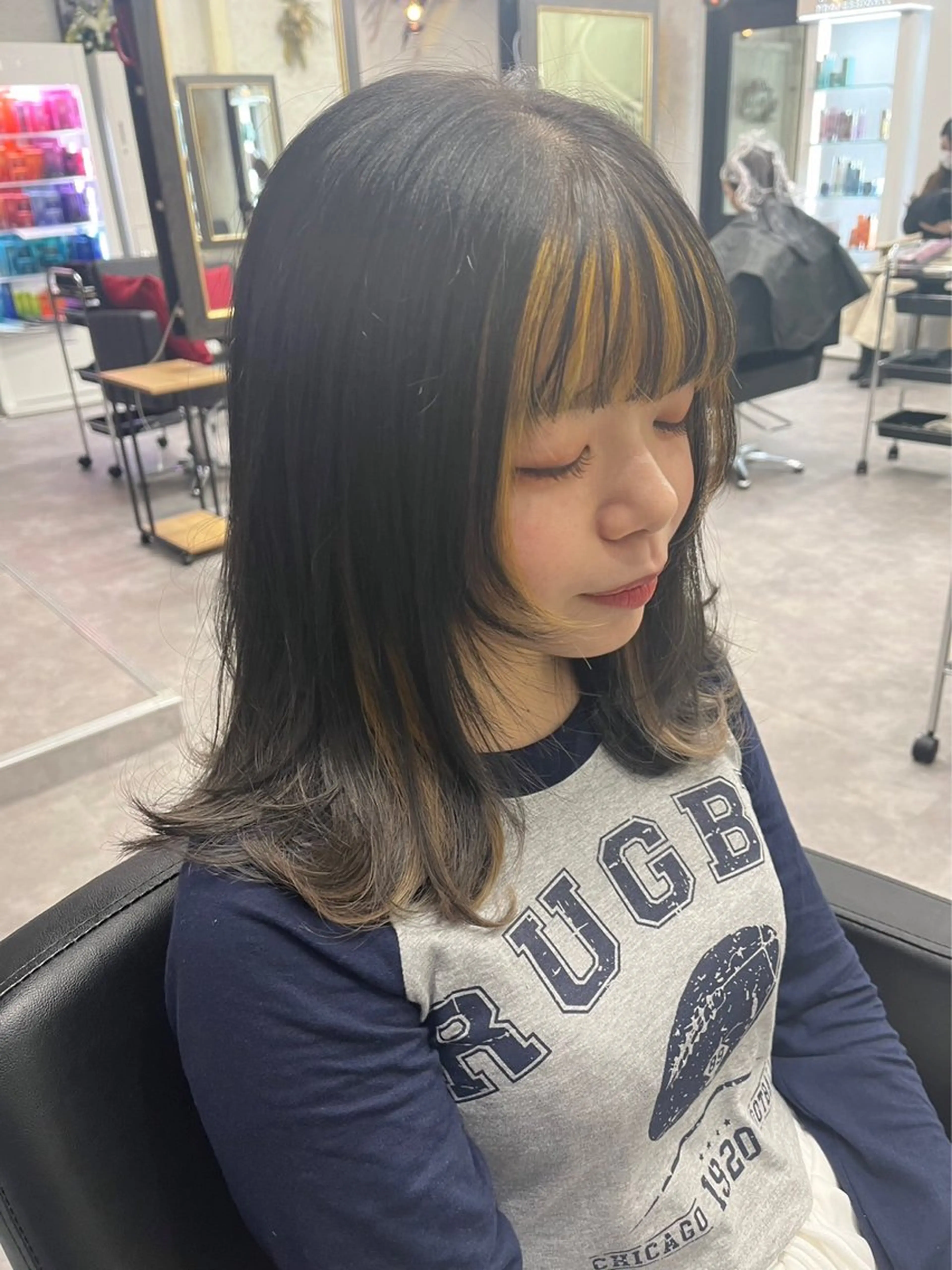 ミディアム カラー ハイトーン/ダブル カラー/akihoのヘアスタイル