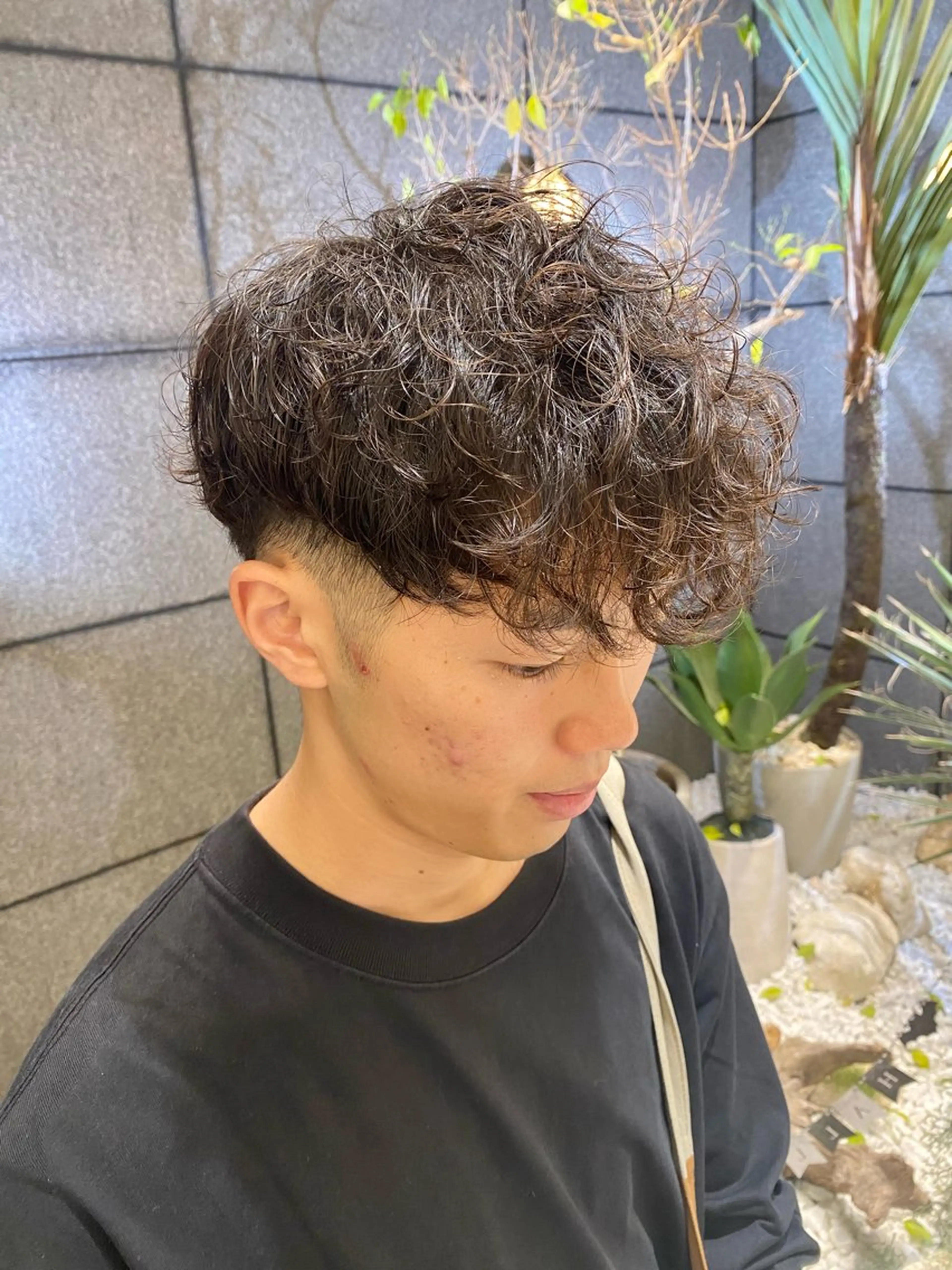 ショート パーマ メンズ 酸スト/フェザー パーマ/三谷海斗のヘアスタイル