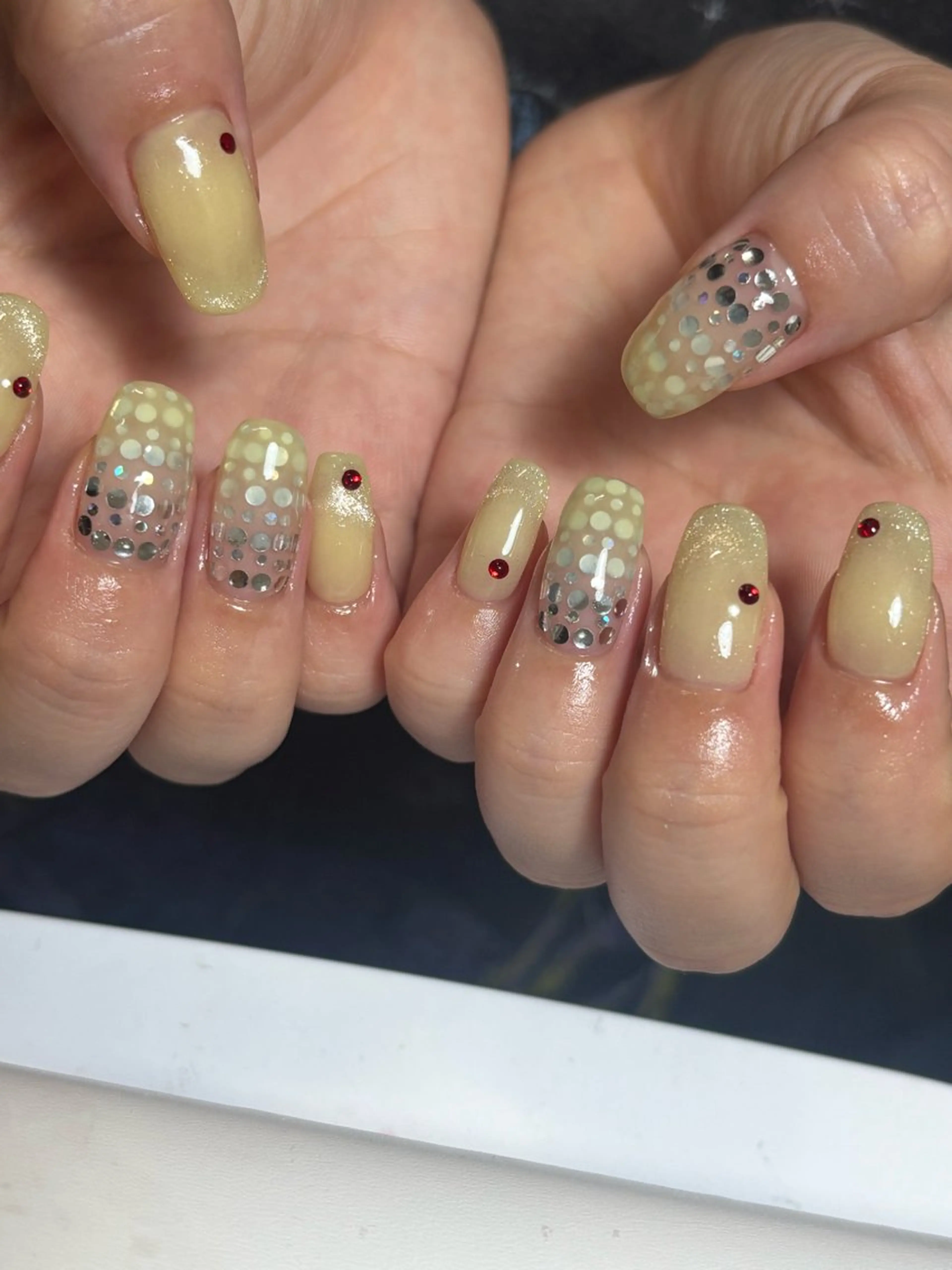 ネイル Nail&Eyelash epa 仙台駅前店所属・さとう のぞみのネイルデザイン