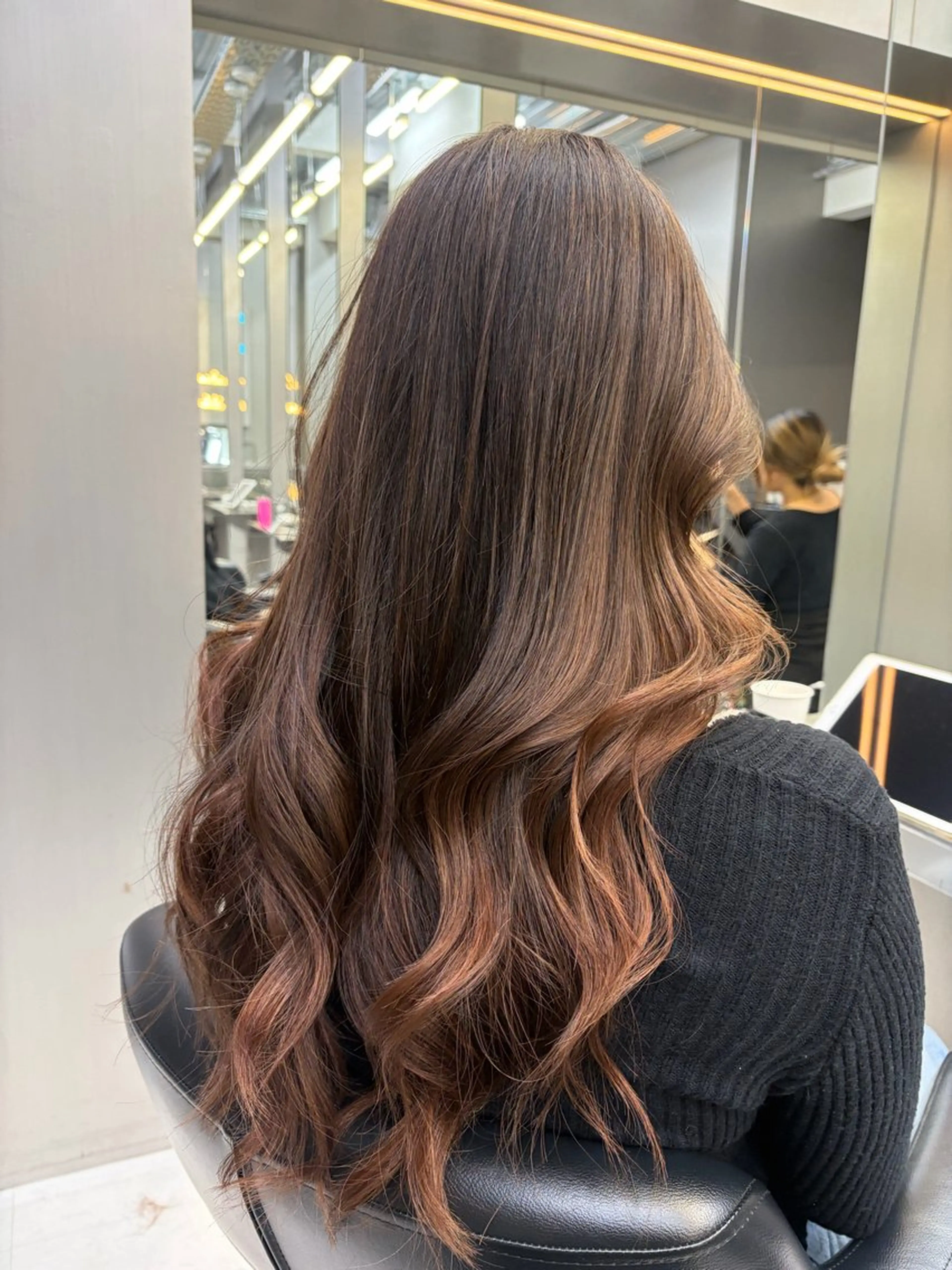 ロング ヘアカラー 🫧バレイヤージュ/ ハイトーン/ミズキのヘアスタイル