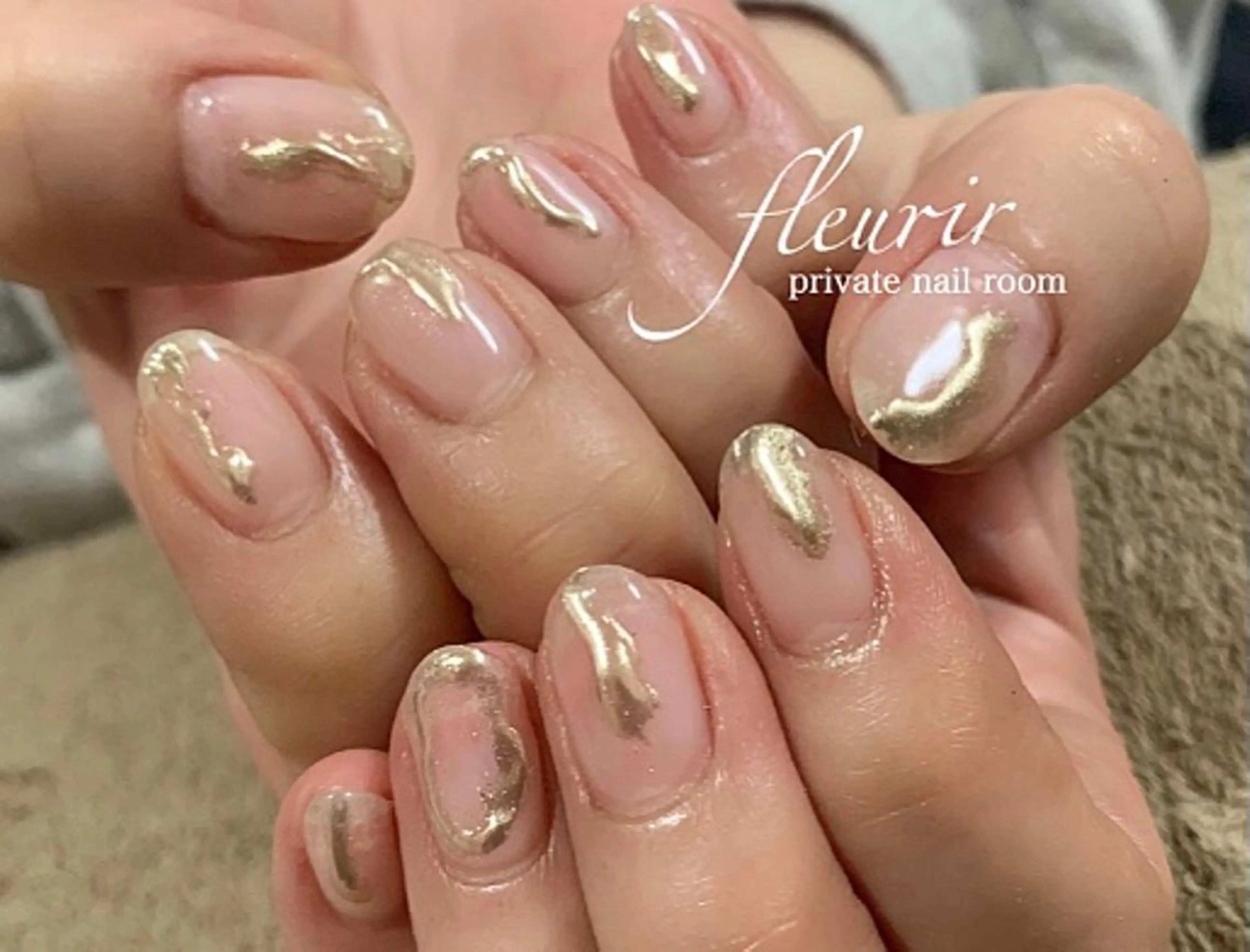 ネイル クリアネイル 長さ出し ゴールド ミラーネイル ニュアンスネイル フルリール 【プライベートサロンのネイルデザイン