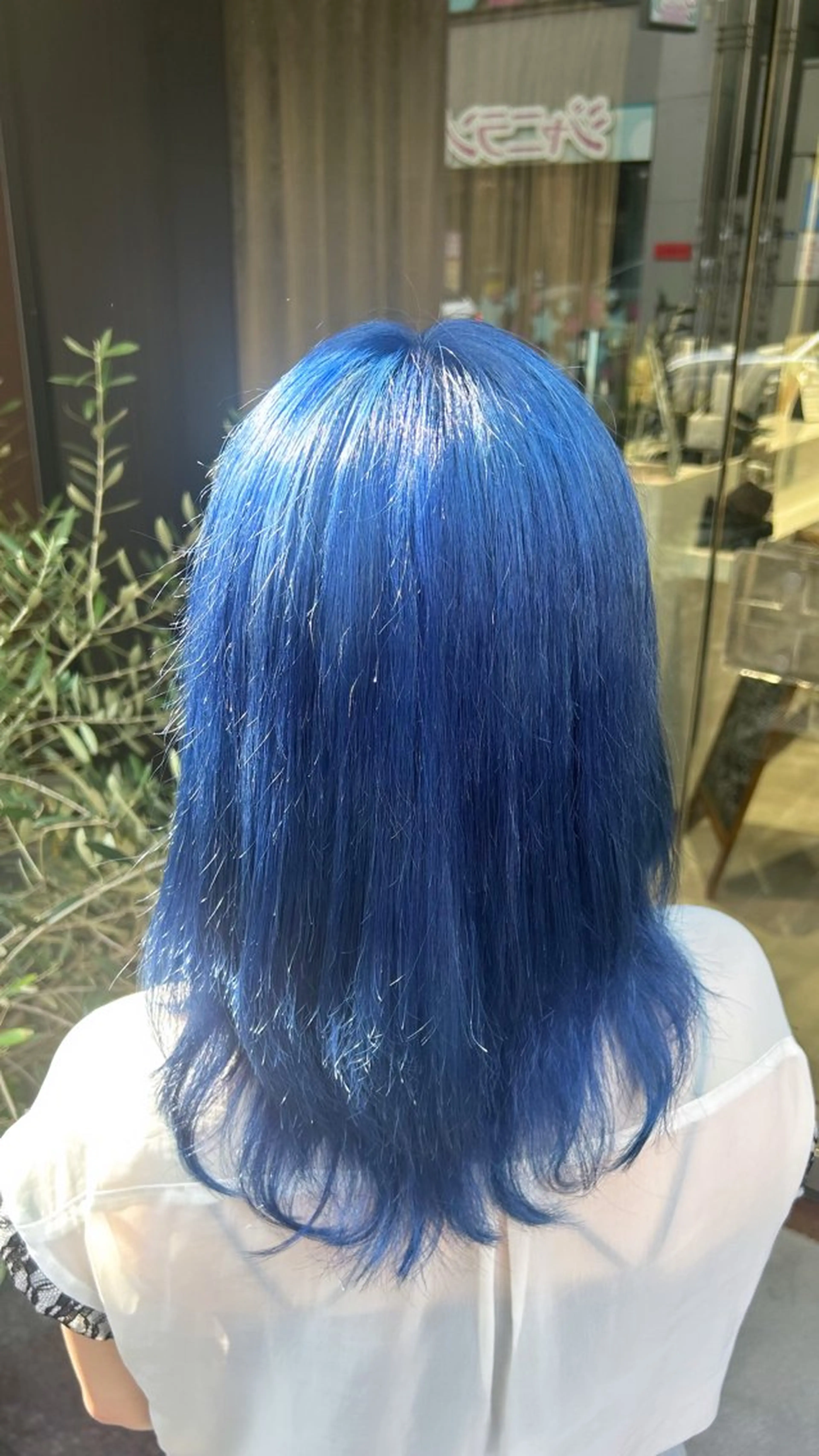 ミディアム カラー 堀江 優妃のヘアスタイル