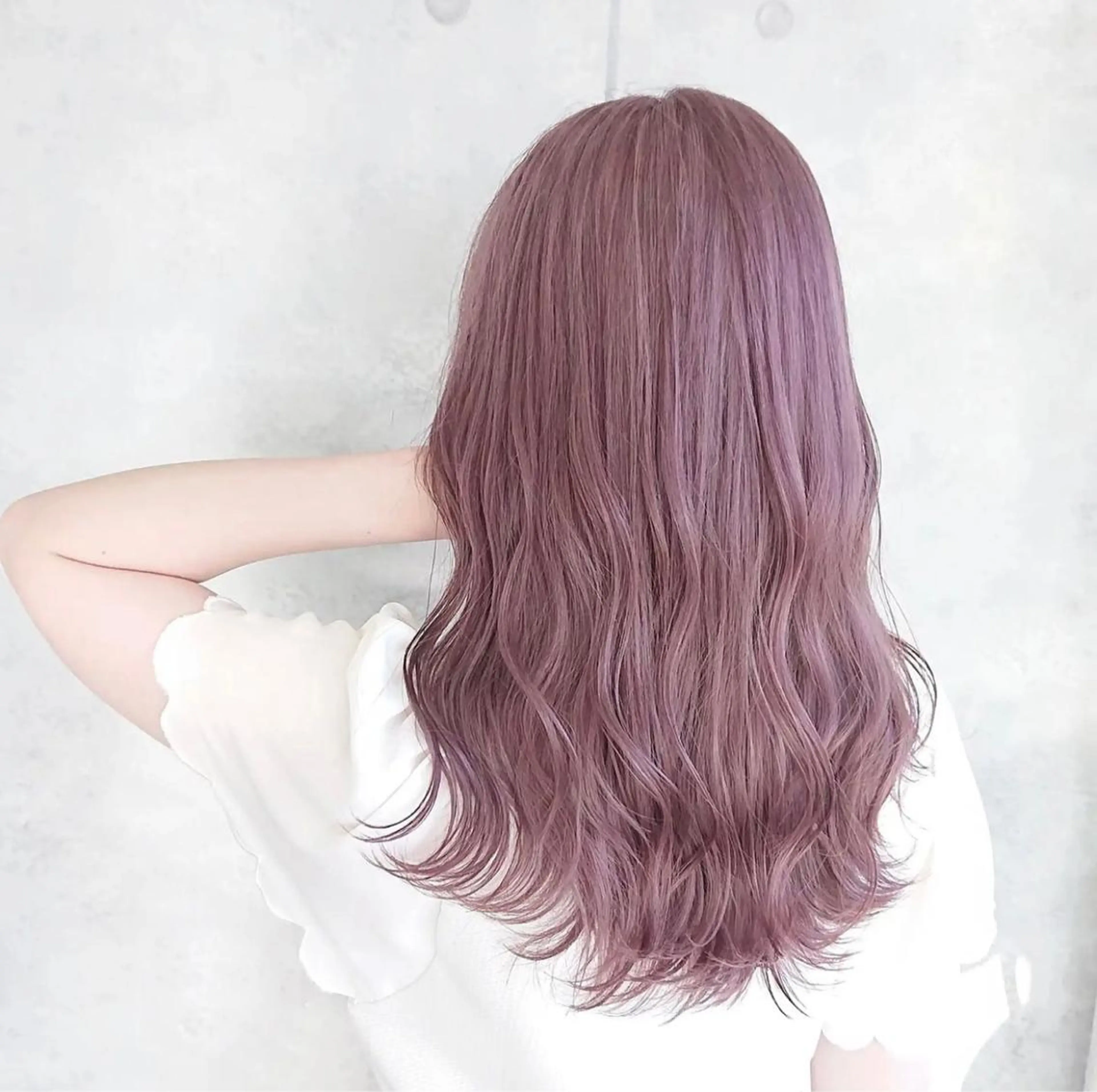 ロング naomi (夜間営業受付中★)のヘアスタイル