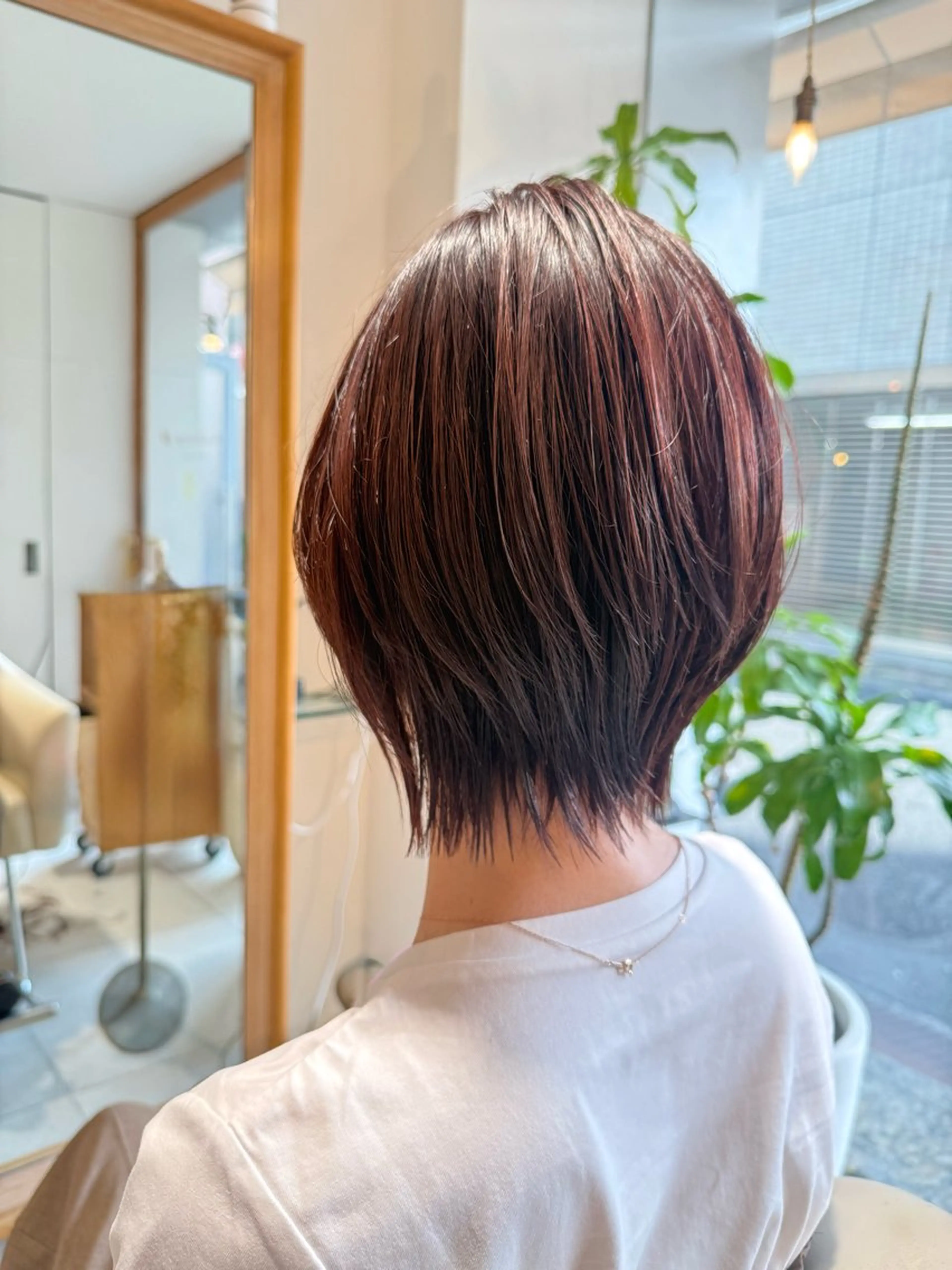 ショート カラー ヘアカラー 安永 涼のヘアスタイル