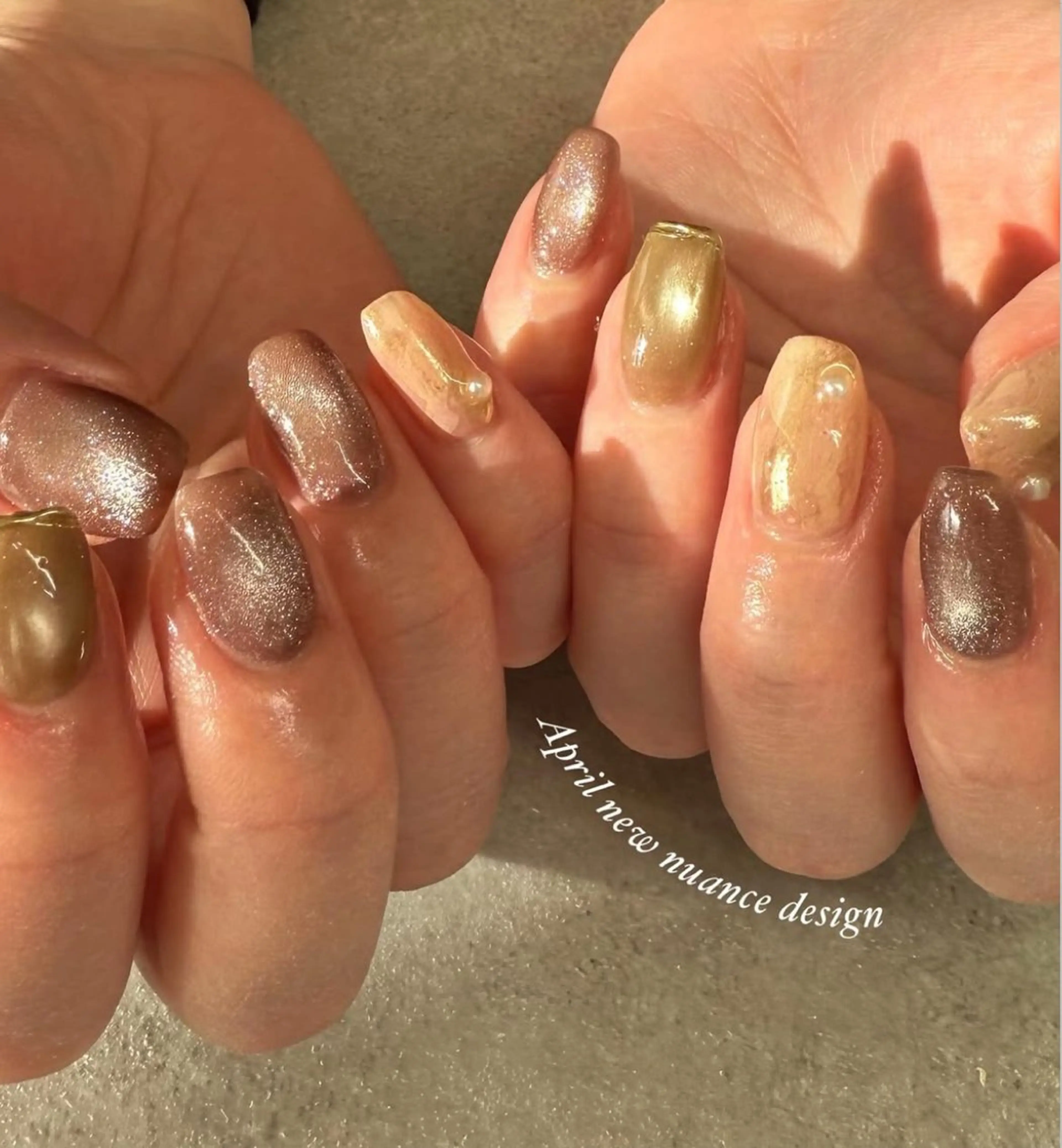 ネイル キラキラネイル 韓国ネイル ニュアンスネイル 春ネイル pétit hiyoriのネイルデザイン