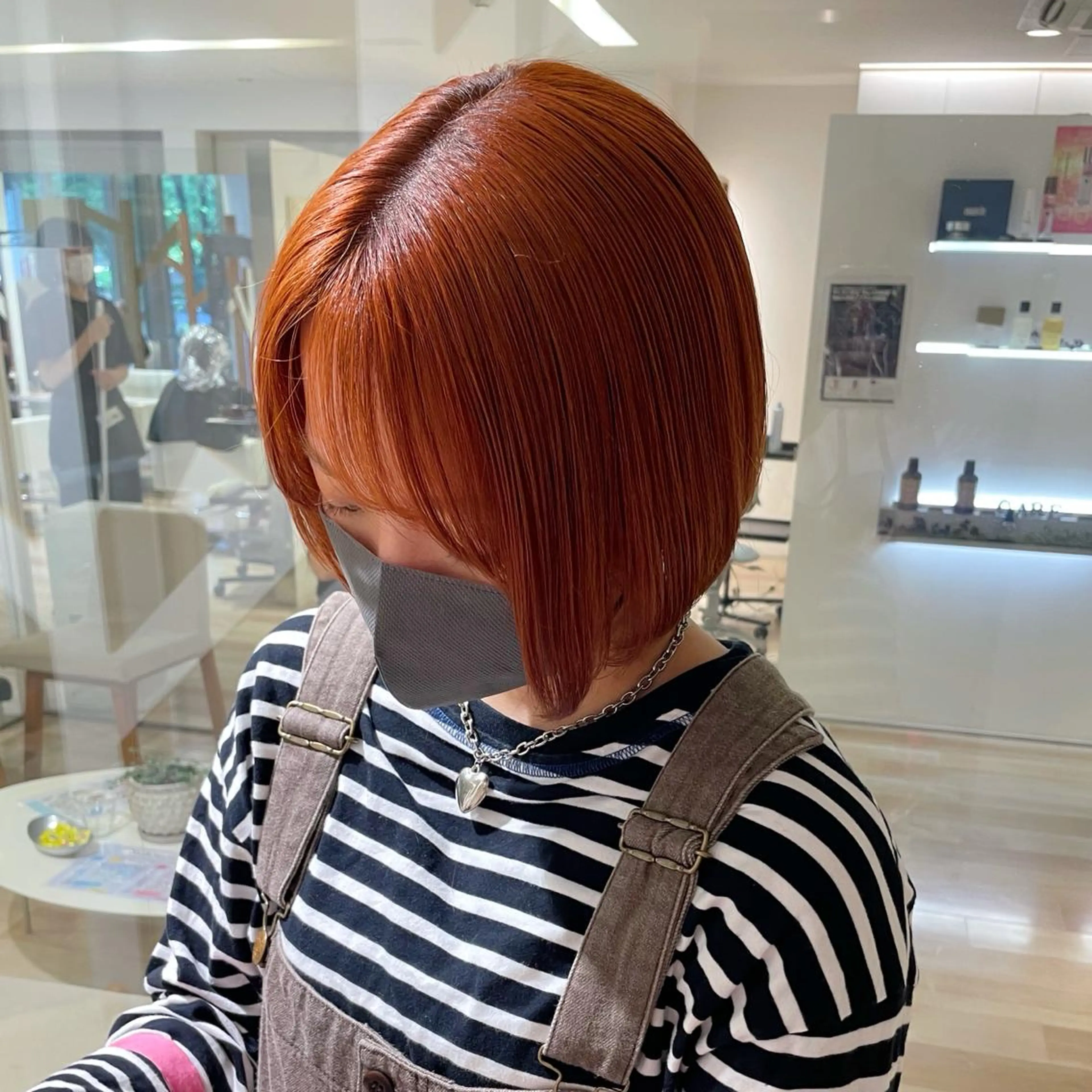 ショート カラー ブリーチ オレンジ ボブ 髪質改善/ボブ 🌻Mutsumiのヘアスタイル