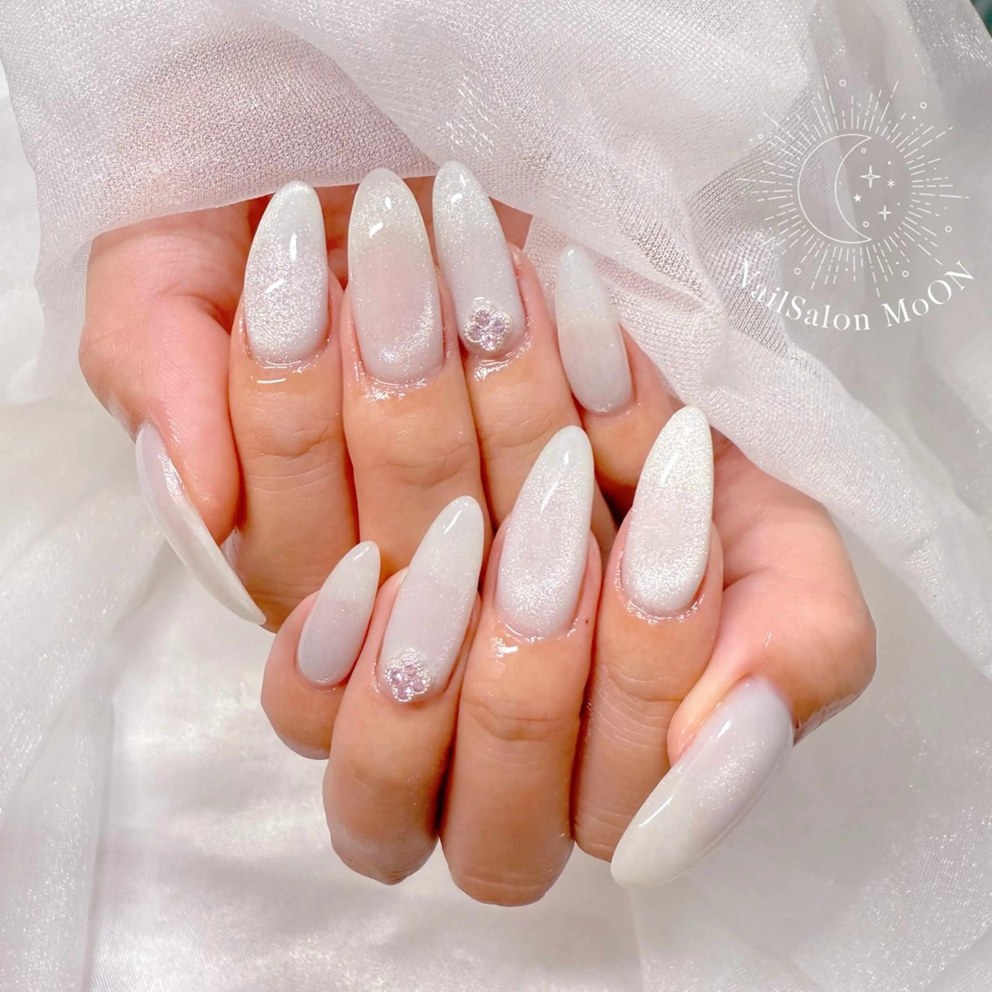 ネイル マグネットネイル ハンドネイル ハンドケア MoON...❤︎ MeGuのネイルデザイン